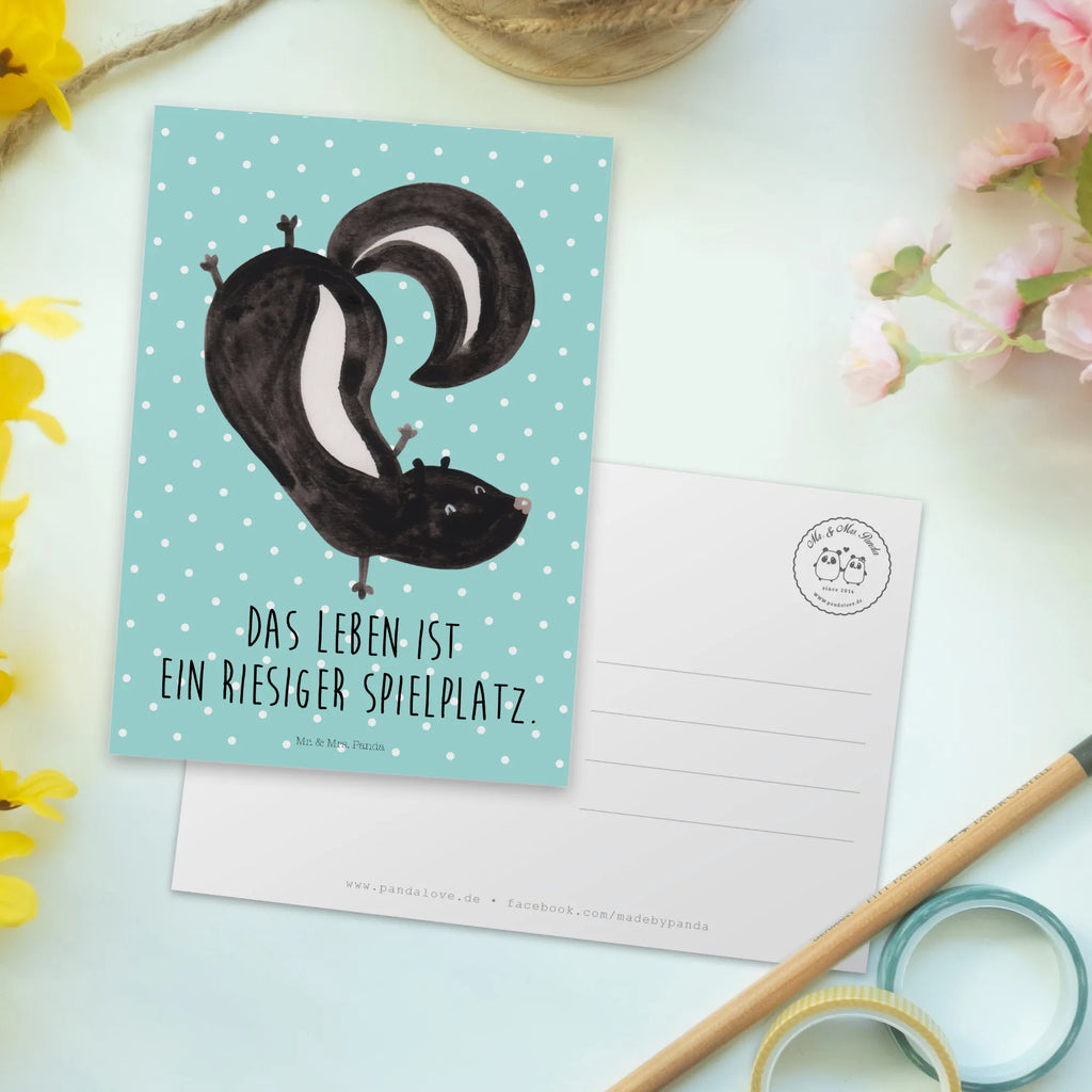 Postcard skunk handstand Einladung, Ansichtskarten, Grußkarte, Dankeskarte, Karte, Einladungskarten Geburtstag, Geburtstagskarte, Postkarte, Einladung Geburtstag, Geschenkkarte, Ansichtskarte, Einladungskarte, Stinktier, Skunk, Kind, Stinki, Raubtier, Wildtier, verpielt, Stinker, Spielplatz
