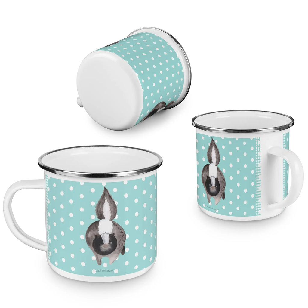 Enamel camping mug skunk attack Metalltasse, Emailletasse, Campingbecher, Trinkbecher, Teebecher, Emaille Tasse, Teetasse, reisetasse, Campingtasse, Tasse Emaille, wanderbecher, Emaille Becher, Kaffeebecher, Tasse, Pott, wandertasse, Becher, metallbecher, Blechtasse, becher emaille, emaillebecher, Reisebecher, blechbecher, Kaffeetasse, Stinktier, Skunk, Stinki, Drohung, Raubtier, Stinker, wütend, Wildtier