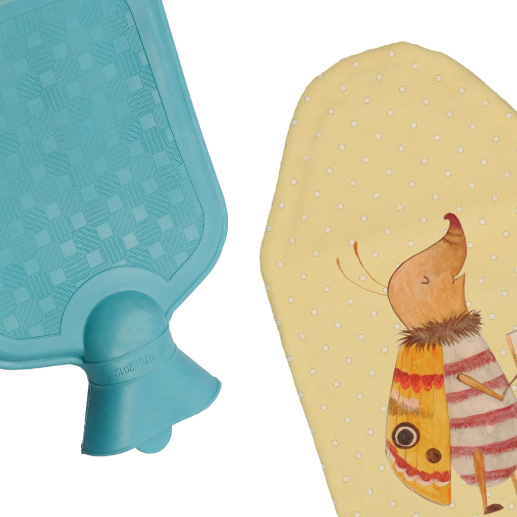 Wärmflasche Nachtfalter Fähnchen Wärmflasche mit Bezug, Wärmflaschenbezug, Wärmekissen, Kinderwärmflasche, Wärmflasche, Körnerkissen, Kleine Wärmflasche, Bettflasche, Tiermotive, Gute Laune, lustige Sprüche, Tiere, süß, Spruch witzig, Nachtfalter, Käfer, niedlich, Spruch lustig, Was kostet die Welt, Küche Deko