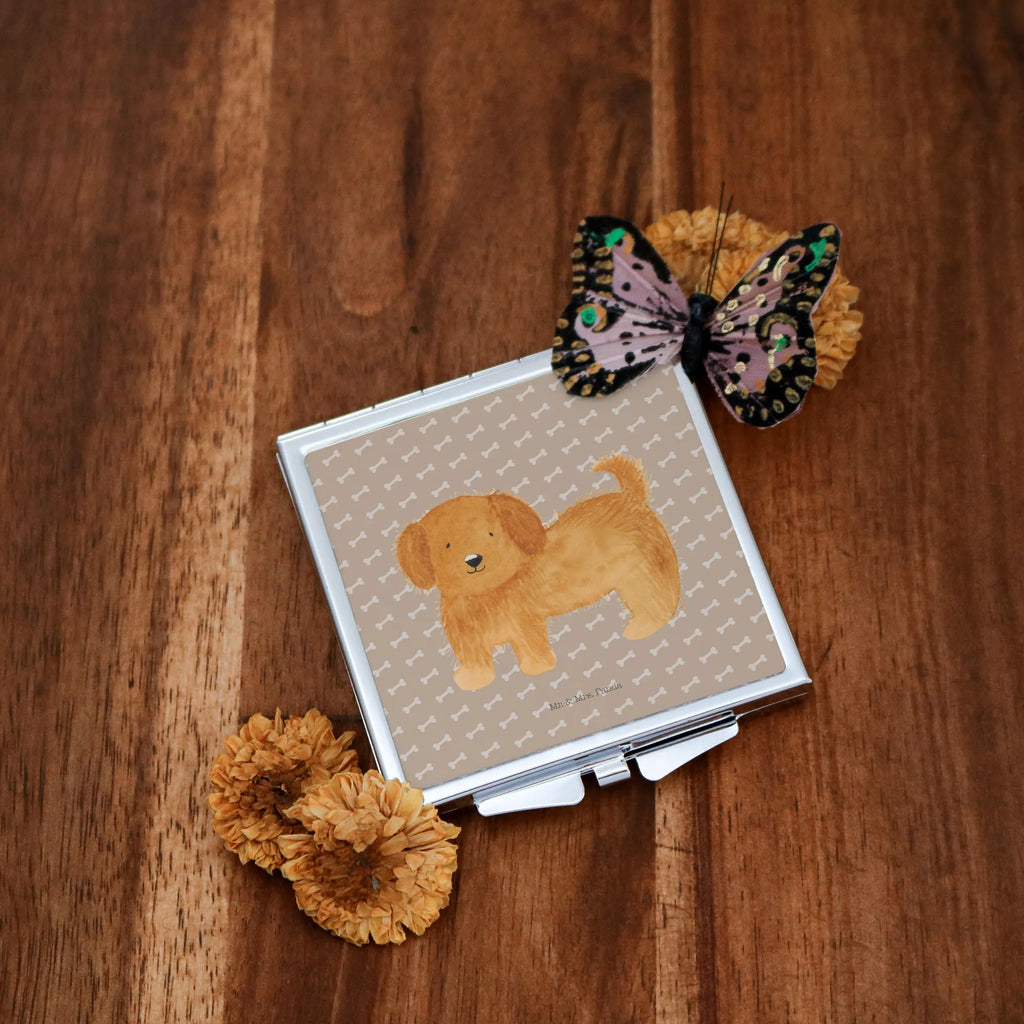 Handtaschenspiegel quadratisch Hund Flauschig Design Taschenspiegel, Taschenspiegel, Spiegel Für Schminktasche, Kompaktspiegel, Vintage Kompaktspiegel, Handspiegel Zum Mitnehmen, Quadratischer Handspiegel, Silber, Klappbarer Taschenspiegel, Klappspiegel, Spiegel Für Unterwegs, Spiegel Für Make-Up Tasche, Deko Handspiegel, Klappbarer Handspiegel, Handspiegel Mit Hülle, Handtaschenspiegel, Tragbarer Spiegel, Schminkspiegel Kompakt, Mini Spiegel, Taschen-Kosmetikspiegel, Handspiegel Für Damen, Spiegel Für Handtasche, Kosmetikspiegel Klein, Schminkspiegel To Go, Handspiegel Geschenkidee, Reise Spiegel, Runder Taschenspiegel, Sprüche, Hund, Hundebesitzer, Hunderasse, Haustier, Hundemotiv, Tierliebhaber, Hundeliebe, Hundemama, Frauchen, Hunde