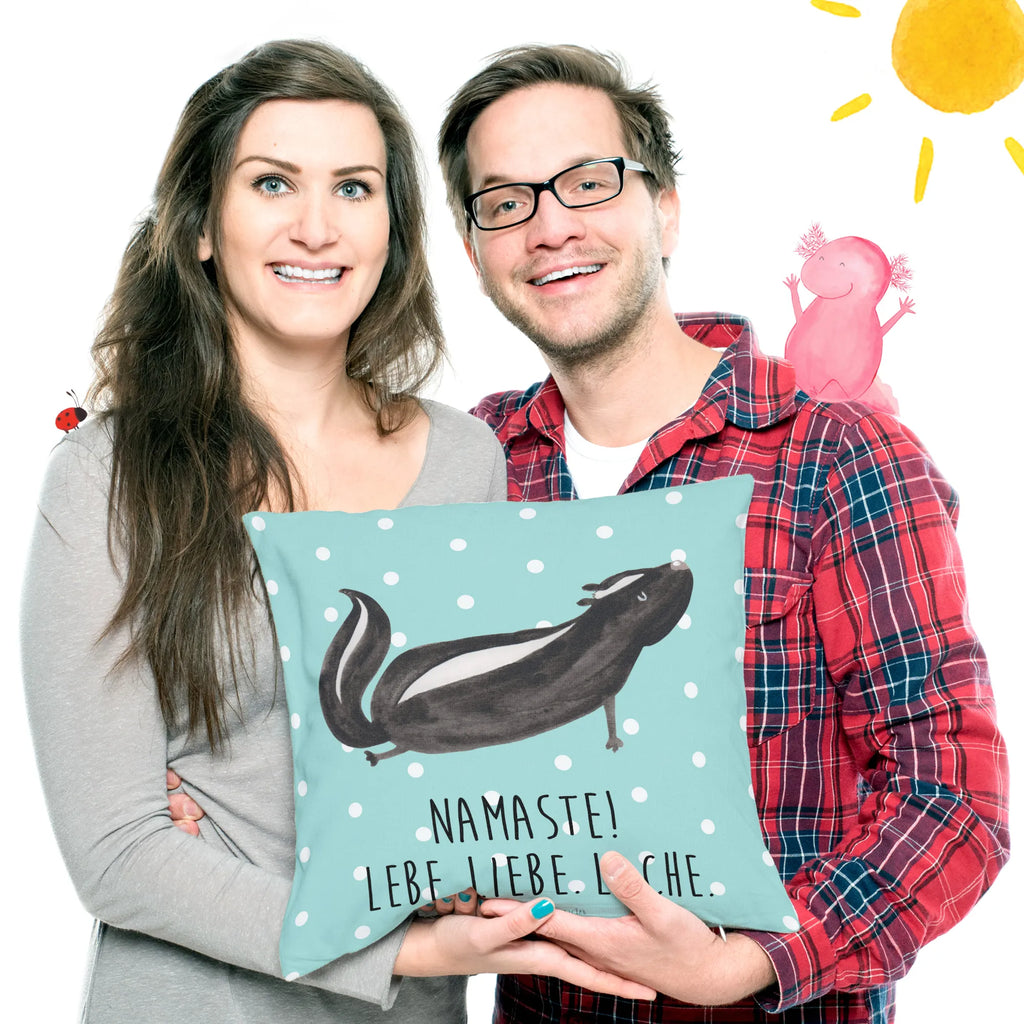 40x40 poduszka skunks Joga 40x40 kissen, kuschelkissen 40x40, microfaser sofakissen, Zierkissen, Couchkissen, Kopfkissen, Motivkissen, wohnzimmer kissen, Sofakissen, Polsterkissen, kissen mikrofaser, 40 X 40 Kissen, Dekokissen 40x40, sofa kissen, Kopfkissen 40x40, Mikrofaser Kissen, Dekokissen Sofa, zierkissen 40x40, deko kissen, microfaser dekokissen, microfaser zierkissen, zier kissen, Kissen 40x40, kuschel kissen, Sofakissen 40x40, couch kissen, kissen für sofa, Dekokissen, Kuschelkissen, kissen 40 x 40, kissen für couch, Kissen, microfaser kopfkissen, wurfkissen, couchkissen 40x40, Stinktier, Skunk, Lache, Liebe, Wildtier, Yoga, Stinki, Lebe, Namaste, Raubtier, Stinker