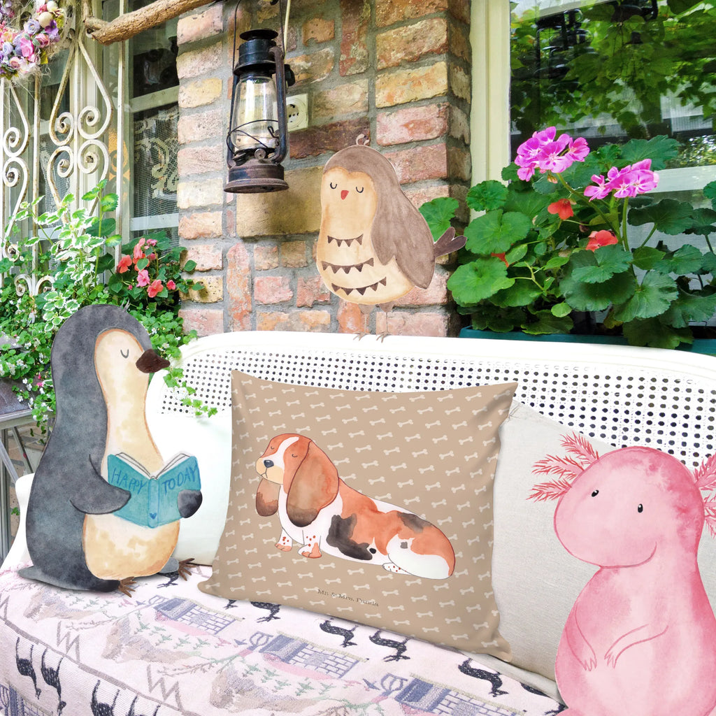 Cushion Dog Basset Hound fluffy, settee, 40 x 40, pillows, Pillow, pillow case, soft, bedroom, cushion, bed, 40x40, couch, sofa, pad, dog, mutt, hound, woof, dog mama, dog breed, love dogs, love for dogs, dog decorative items, bag with dog print, funny gifts for dog owners, what do you give a dog lover, Christmas gifts for dogs, gifts for dogs, dog sayings, Dog, basset, basset hound, childless, dog love