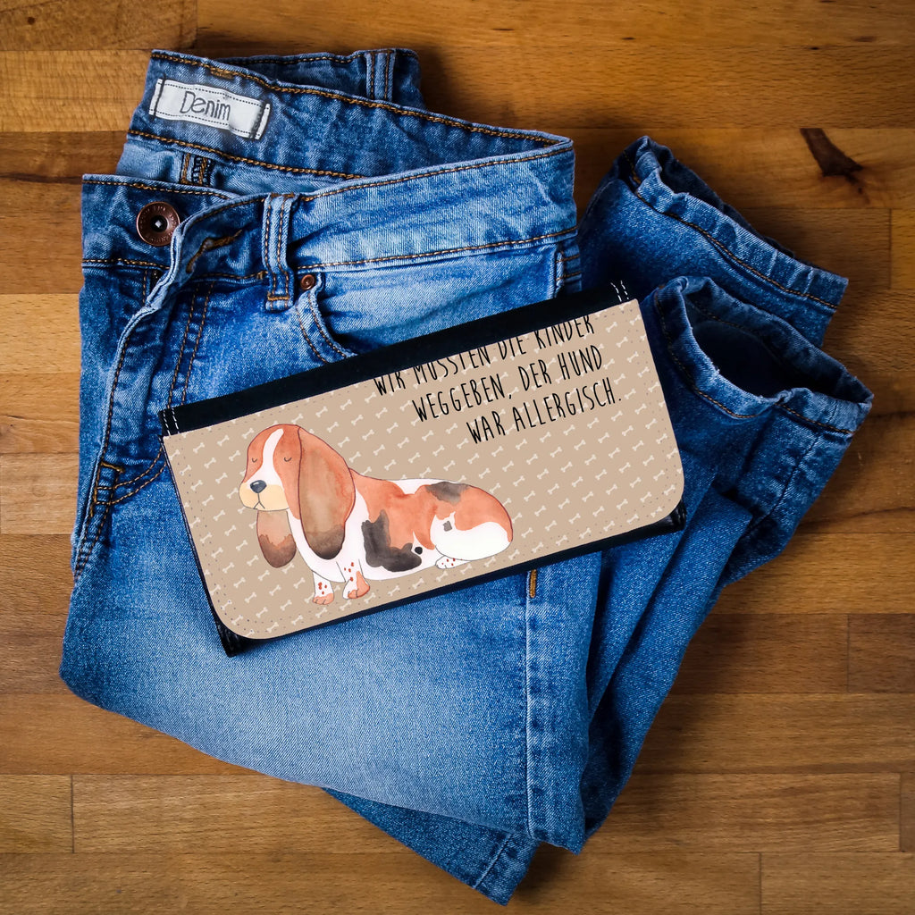 Ladies purse Dog Basset Hound Designer Portemonnaie Damen, Brieftasche Damen, Geldbörse Mit Clipverschluss Damen, Münzgeldbörse Damen, Kartenhalter Damen, Damen Geldbörse, Slim Portemonnaie Damen, XXL Portemonnaie Damen, Etui Geldbörse Damen, Geldbörse Aus Leder Damen, Damengeldbörse, Frauen Brieftasche, Frauen Geldbörse, Geldbörse Mit Fach Damen, Geldbörse Mit Druckverschluss Damen, Geldbörse Mit Handgelenksschlaufe Damen, Kartenetui Damen, Portemonnaie Mit Reißverschluss Damen, Damen Geldbeutel, Portemonnaie Mit Kartenfächern Damen, Portemonnaie für Damen, Geldbörse Mit Zipper Damen, Münzbörse Damen, Geldbörse Aus Stoff Damen, Geldbörse Aus Kunstleder Damen, Damen Portemonnaie, Portemonnaie Mit Münzfach Damen, Damen Geldtasche, Reißverschluss Portemonnaie Damen, Leder Portemonnaie Damen, Clutch Portemonnaie Damen, Hochwertiges Portemonnaie Damen, Mini Geldbörse Damen, Damengeldbeutel, RFID Portemonnaie Damen, Portmonnaie Damen, Portmonee Damen, Veganes Portemonnaie Damen, Sprüche, Hund, Hundebesitzer, Hunderasse, Haustier, Hundemotiv, Tierliebhaber, Kinderlos, Basset Hound, Hundeliebe, Basset