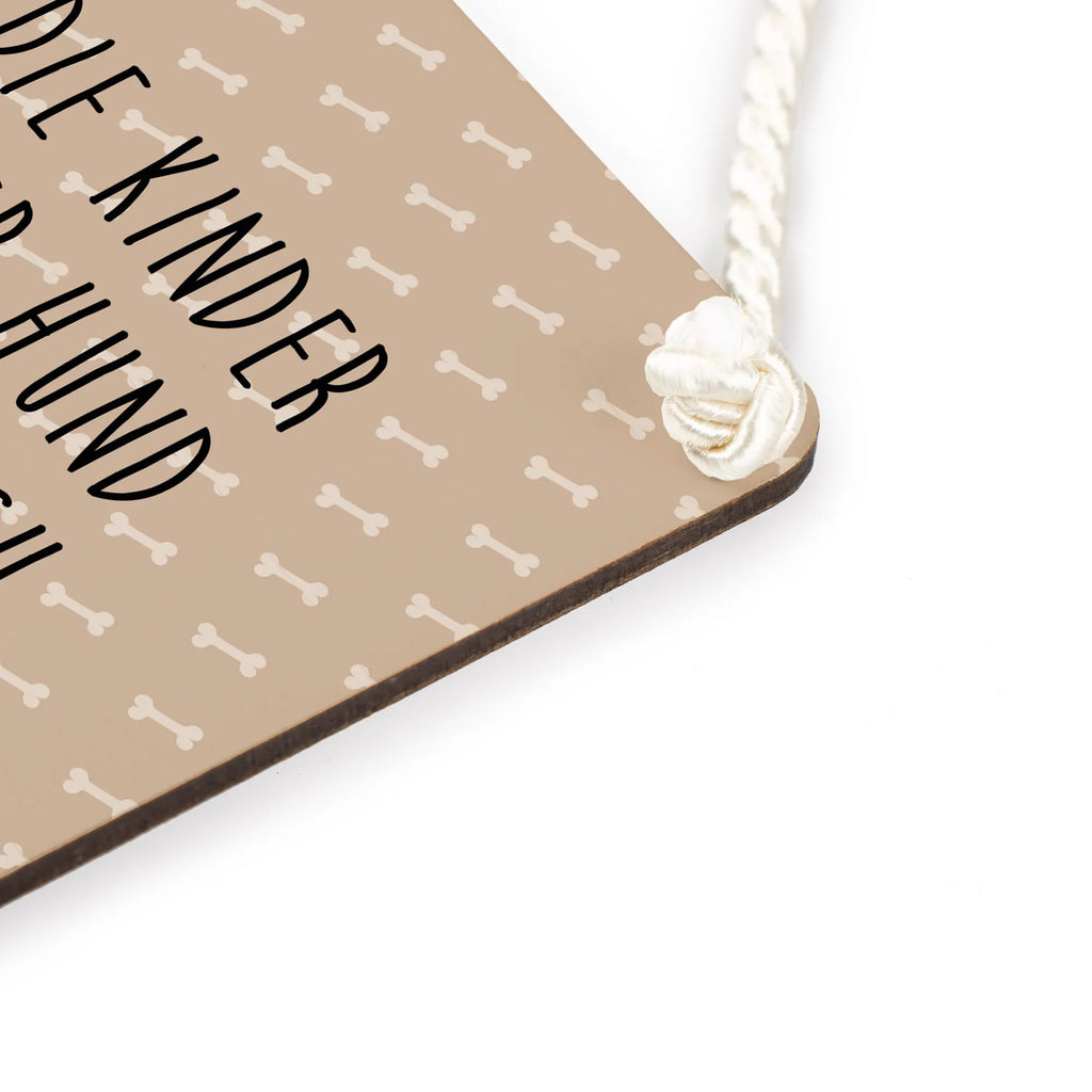 Deko Schild Hund Basset Hound Dekos child Für Garten, Schild Zum Hinstellen, Rustikales Deko schild, Wanddeko Schild, Dekoschild Für Badezimmer, Deko schild Modern, Dekoschild Für Freunde, Spruchschild, Dekoschild Für Flur, Deko schild Mit Blumenmotiv, Dekoschild Aus Holz, Deko schild Für Wohnzimmer, Deko schild Mit Spruch, Deko schild Liebevoll Gestaltet, Vintage Schild, Dekoschild Klein, Türschild Mit Spruch, Shabby Chic Schild, Dekoschild Zum Aufhängen, Deko schild Für Küche, Türschild, Holzschild, Schild Aus Metall, Schild Zum Aufstellen, Wandschild, Deko schild Für Balkon, Deko schild Mit Lebensweisheit, Lustiges Deko schild, Dekoschild Für Familie, Deko schild Mit Motiv, Deko Schild, Metallschild, Dekoschild Handgemacht, Deko schild Mit Herz, Dekoschild Groß, Dekoschild, Deko schild Landhausstil, Dekoschild Geschenk, Schild Aus Holz, Deko Wandtafel, Hund, Hundemotiv, Haustier, Hunderasse, Tierliebhaber, Hundebesitzer, Sprüche, Basset, Basset Hound, Hundeliebe, kinderlos