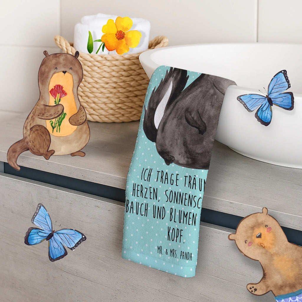 Hand towel skunk Girl Handtuch Geschenk 50x100, Nachhaltiges Handtuch 50x100, Handtuch Für Reise 50x100, Handtuch Set 50x100, Waschbares Handtuch 50x100, Pflegeleichtes Handtuch 50x100, Mikrofaser Handtuch 50x100, Weißes Handtuch 50x100, Handtuch Mit Muster 50x100, Handtuch Aus Baumwolle 50x100, Handtuch Für Gäste-WC 50x100, Saugfähiges Handtuch 50x100, Handtuch Für Alltag 50x100, Weiches Handtuch 50x100, Handtuch Aus Bio Baumwolle, Handtuch Mit Bordüre 50x100, Handtuch 50x100, Mittelgroßes Handtuch, Modernes Handtuch 50x100, Handtuch Größe 50x100, Hochwertiges Handtuch 50x100, Buntes Handtuch 50x100, Umweltfreundliches Handtuch 50x100, Unifarbenes Handtuch 50x100, Klassisches Handtuch 50x100, Handtuch Für Sport 50x100, Handtuch Für Küche 50x100, Graues Handtuch 50x100, Handtuch Für Badezimmer 50x100, Baumwollhandtuch 50x100, Stinktier, Skunk, Namaste, Raubtier, Wildtier, Stinki, Yoga, Stinker