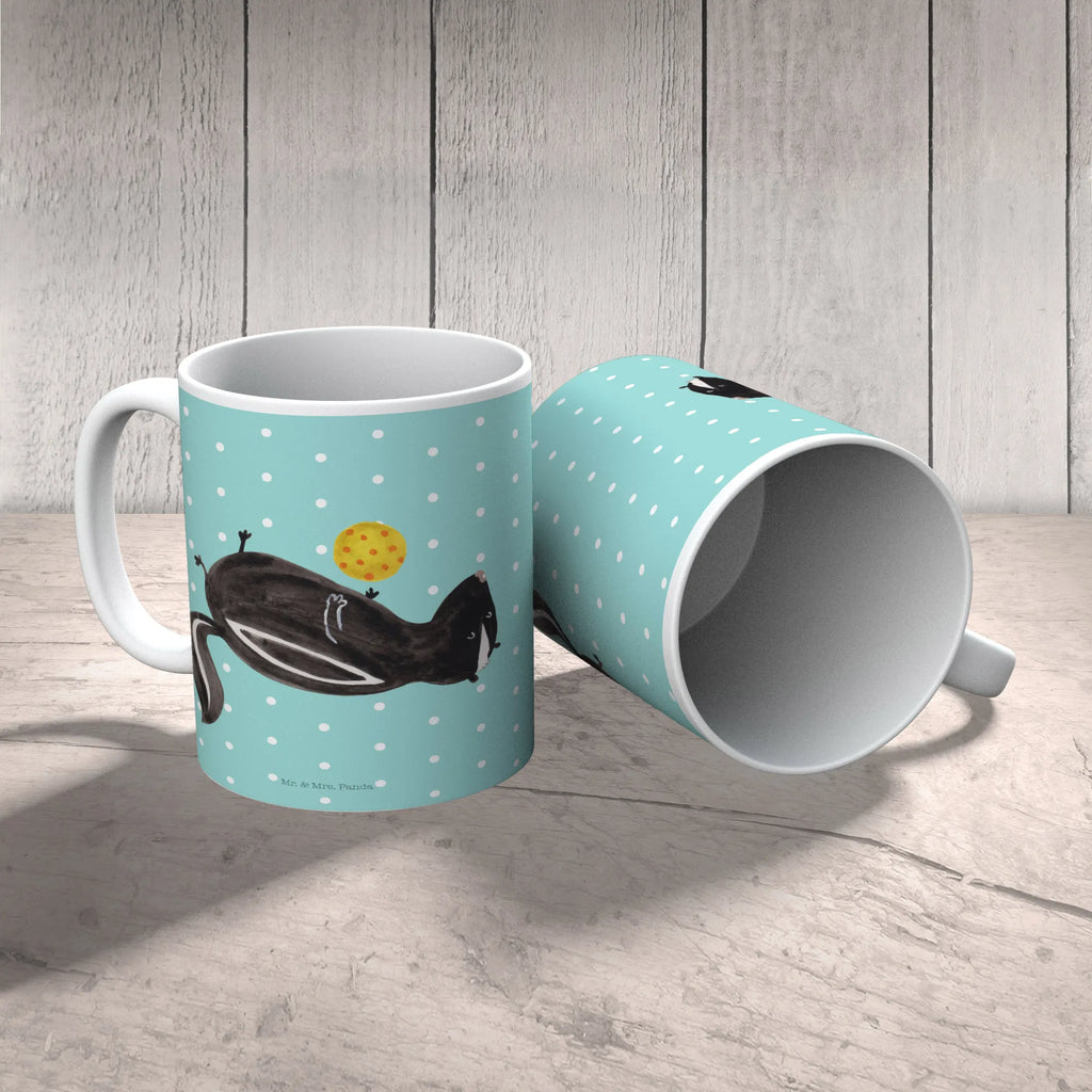 kubek dla dzieci skunks piłka Design Kindertasse, Kindertasse Mit Strohhalm, Trinklernbecher, Kindertasse Mit Griffen, Kinderbecher Aus Edelstahl, Trinklernbecher Personalisiert, Kindertasse Mit Tiermotiv, Kindertasse Mikrowellengeeignet, Kindertasse BPA-Frei, Kinderbecher Für Kleinkinder, Kinder-Keramiktasse, Tasse Für Schulanfänger, Kindertasse Mit Cartoonmotiv, Kindertasse Aus Silikon, Kindertasse Spülmaschinenfest, Kindertasse Bunt, Tasse Mit Henkel Für Kinder, Tasse Für Kinder, Trinklernbecher Aus Kunststoff, Tasse Für Kleinkinder, Kinderbecher Mit Deckel, Nachhaltige Kindertasse, Kinder-Porzellantasse Mit Motiv, Kinderbecher, Kindertasse, Kindertasse Auslaufsicher, Kindertasse Für Baby, Kinderbecher Unzerbrechlich, Kindertasse Bruchsicher, Kinder-Thermobecher, Kindergeburtstag, Kindertasse Für Vorschüler, Trinklern-Tasse, Kinder-Porzellantasse, Kinderbecher Mit Spruch, Kindertasse Handgemacht, Trinklernbecher Mit Deckel, Kindertasse Ökologisch, Skunk, Stinktier, Stinker, Stinki, Verspielt, Raubtier, Weisheit, Wildtier