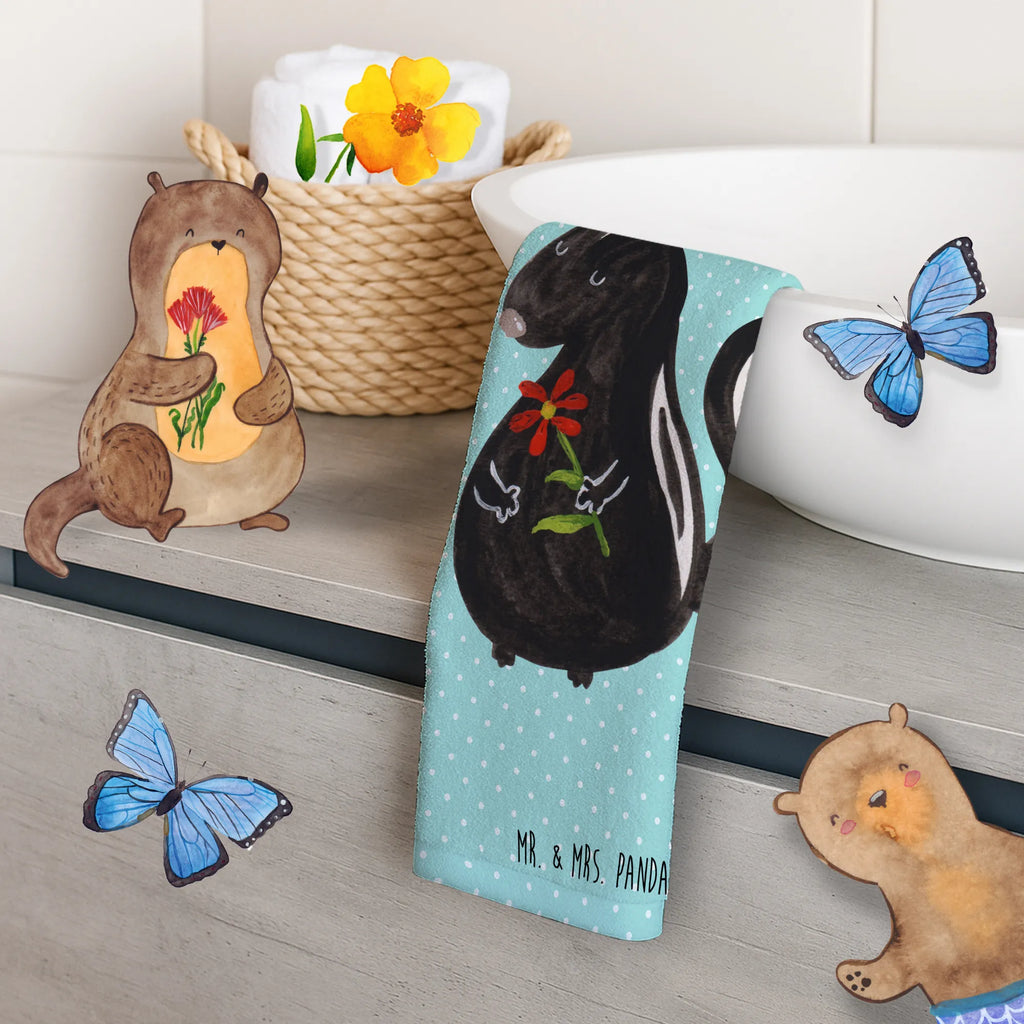 Hand towel skunk flower towels, bath towel, big, children, baby, bathroom, Towel, Skunk, dreamy, dreams, stinker, stink, skunk, predator, wild animal, daydreamer