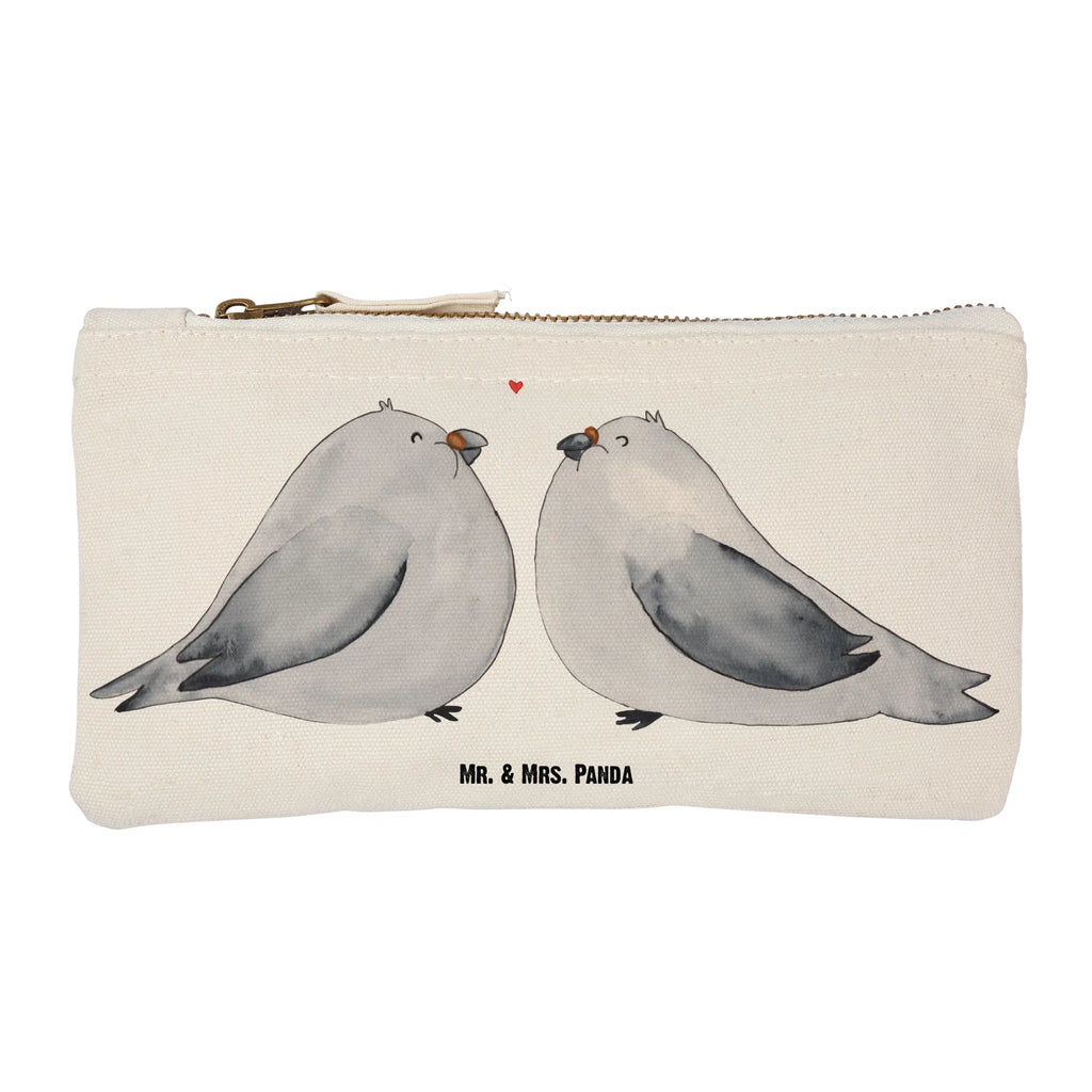 Schminktasche Turteltauben Liebe Federmappe, Schminktasche, Schminkbeutel, Mäppchen, toiletry bag, Stiftemäppchen, beauty tasche, Schminktäschchen, Waschtasche, Kosmetiktasche, Kulturtasche, Kosmetikbeutel, utensilientasche, aufbewahrungstasche, kosmetiktäschchen, Schlampermäppchen, Waschbeutel, aufbewahrungsbeutel, beauty case, pencil case, Etui, Kulturbeutel, pinsel tasche, Freundin, Liebe, Ehefrau, Ehemann, Partner, Verlobung, Freund, Jahrestag, Hocheitstag, Heiratsantrag, Liebesgeschenk, Heiraten, Turteltauben, Turteltäubchen, Verliebt, Verheiratet, Hochzeitstag, Verlobt, Liebesbeweis, Geschenk Hochzeit, Tauben, Geschenk Freund, Geschenk Freundin