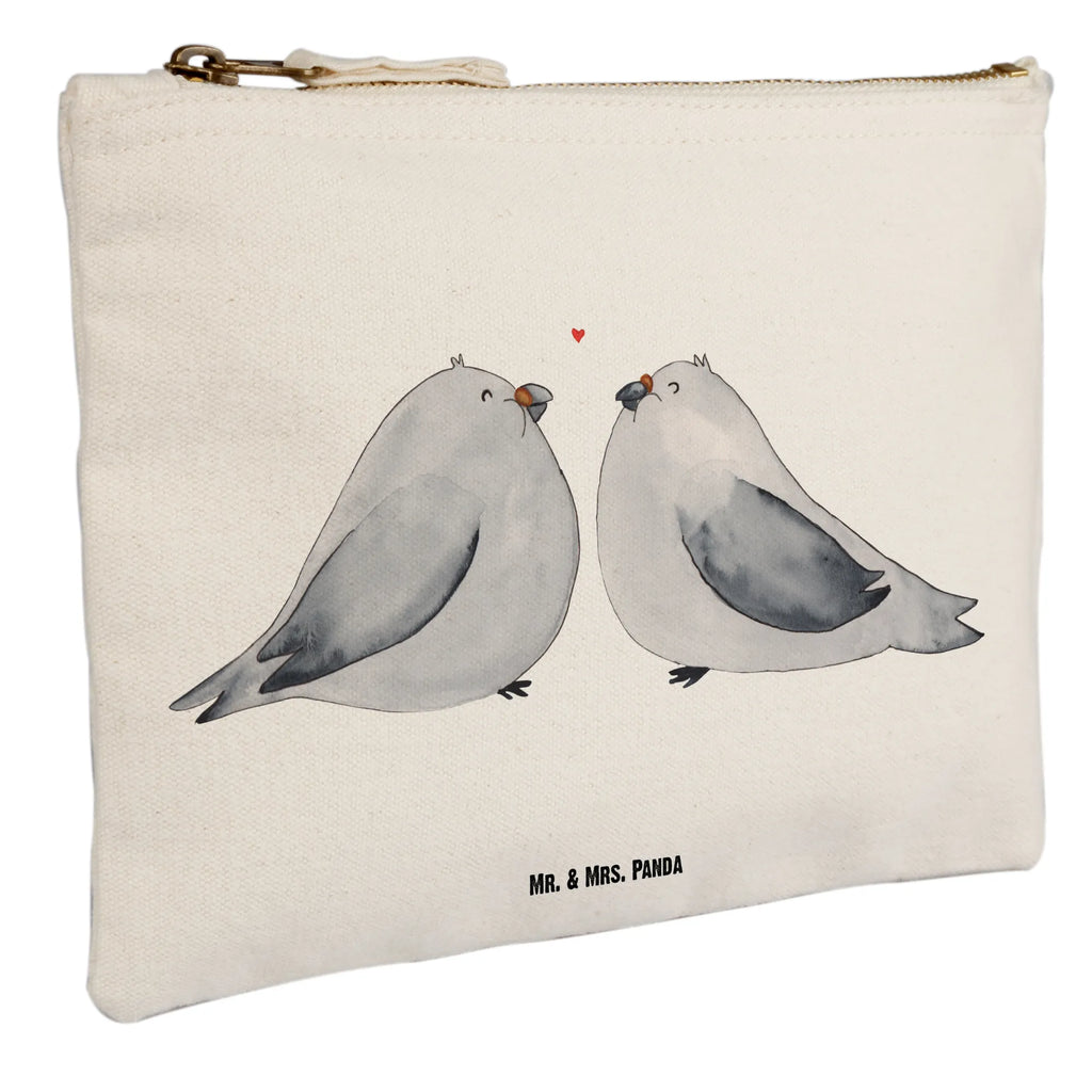 Schminktasche Turteltauben Liebe Federmappe, Schminktasche, Schminkbeutel, Mäppchen, toiletry bag, Stiftemäppchen, beauty tasche, Schminktäschchen, Waschtasche, Kosmetiktasche, Kulturtasche, Kosmetikbeutel, utensilientasche, aufbewahrungstasche, kosmetiktäschchen, Schlampermäppchen, Waschbeutel, aufbewahrungsbeutel, beauty case, pencil case, Etui, Kulturbeutel, pinsel tasche, Freundin, Liebe, Ehefrau, Ehemann, Partner, Verlobung, Freund, Jahrestag, Hocheitstag, Heiratsantrag, Liebesgeschenk, Heiraten, Turteltauben, Turteltäubchen, Verliebt, Verheiratet, Hochzeitstag, Verlobt, Liebesbeweis, Geschenk Hochzeit, Tauben, Geschenk Freund, Geschenk Freundin
