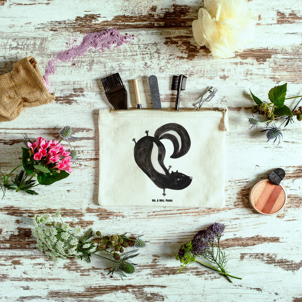 Make-up bag skunk handstand Reise-Kosmetiktasche, Schminkbeutel, Schminktasche Klein, Schminktasche Mit Reißverschluss, Schminktasche Für Unterwegs, Stifteaufbewahrung, Schminktasche Geschenk, Schminktasche Reise, Schminktasche Zum Aufhängen, Schminktasche Wasserdicht, Schminktasche Mit Fächern, Kosmetiktasche Zum Mitnehmen, Kosmetiktasche Mit Spiegel, Schminktasche Für Mädchen, Schminktasche Groß, Aufbewahrung für Schminke, Schminktasche, Kosmetiktasche Für Handtasche, Schminktasche Transparent, Schminktasche Blumen, Schminktasche Nachhaltig, Schminktasche Mit Muster, Kosmetiktasche, Make-Up Tasche, Kulturbeutel Damen, Schminktasche Für Teenager, Kosmetiktasche Damen, Schminktasche Tiermotiv, Schminktasche Minimalistisch, Schminktasche Modern, Schminktäschchen, Schminktasche Leder, Schminktasche für Unterwegs, Schminktasche Stoff, Kosmetiktasche Organizer, Stinktier, Skunk, Stinki, Kind, Wildtier, Spielplatz, Raubtier, Stinker, verpielt