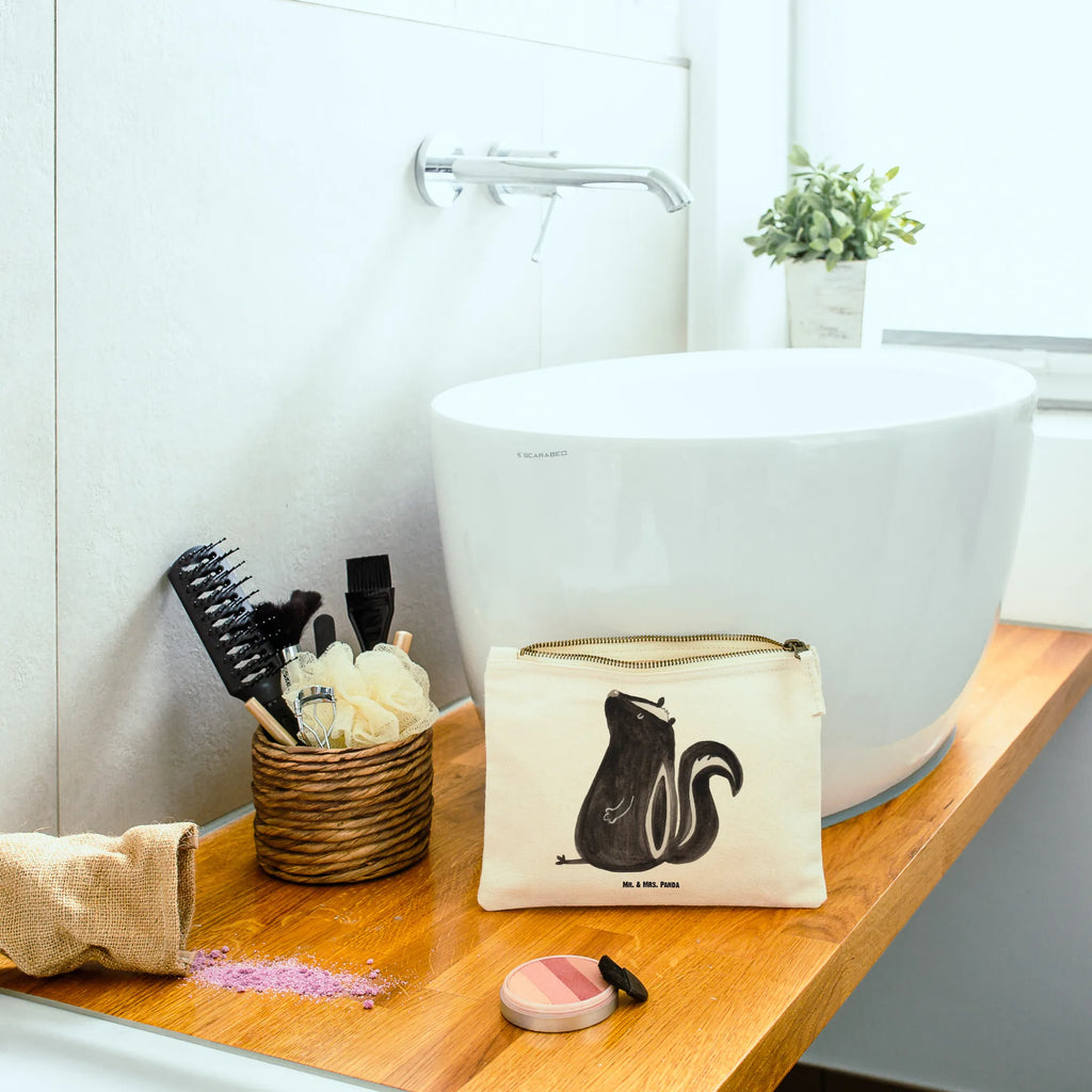 Make-up bag skunk Sit Skunk, slogan, stinky, stinker, skunk, law, wild animal, office, predator, know-it-all