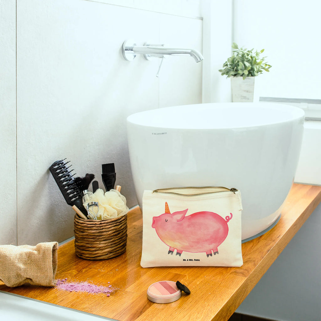 Make-up bag unicorn Pig Kosmetiktasche Damen, Make-Up Tasche, Schminktasche Geschenk, Schminktasche Leder, Kosmetiktasche, Schminktasche Wasserdicht, Schminktasche Mit Reißverschluss, Schminktäschchen, Kosmetiktasche Zum Mitnehmen, Schminktasche Blumen, Schminktasche Mit Muster, Schminktasche Mit Fächern, Schminktasche Tiermotiv, Schminktasche Für Unterwegs, Schminkbeutel, Schminktasche Klein, Reise-Kosmetiktasche, Schminktasche Stoff, Schminktasche Minimalistisch, Schminktasche Reise, Schminktasche Nachhaltig, Kosmetiktasche Organizer, Kulturbeutel Damen, Schminktasche Für Teenager, Schminktasche für Unterwegs, Aufbewahrung für Schminke, Schminktasche Zum Aufhängen, Schminktasche, Kosmetiktasche Mit Spiegel, Stifteaufbewahrung, Schminktasche Für Mädchen, Kosmetiktasche Für Handtasche, Schminktasche Transparent, Schminktasche Groß, Schminktasche Modern, Einhorn, Einhörner, Einhorn Deko, Unicorn, Spaß, funny, englisch, Schwein, geschenk, english, Pig, Bauer, Piggy, Spruch, Schweinhorn, Party, witzig. lustig