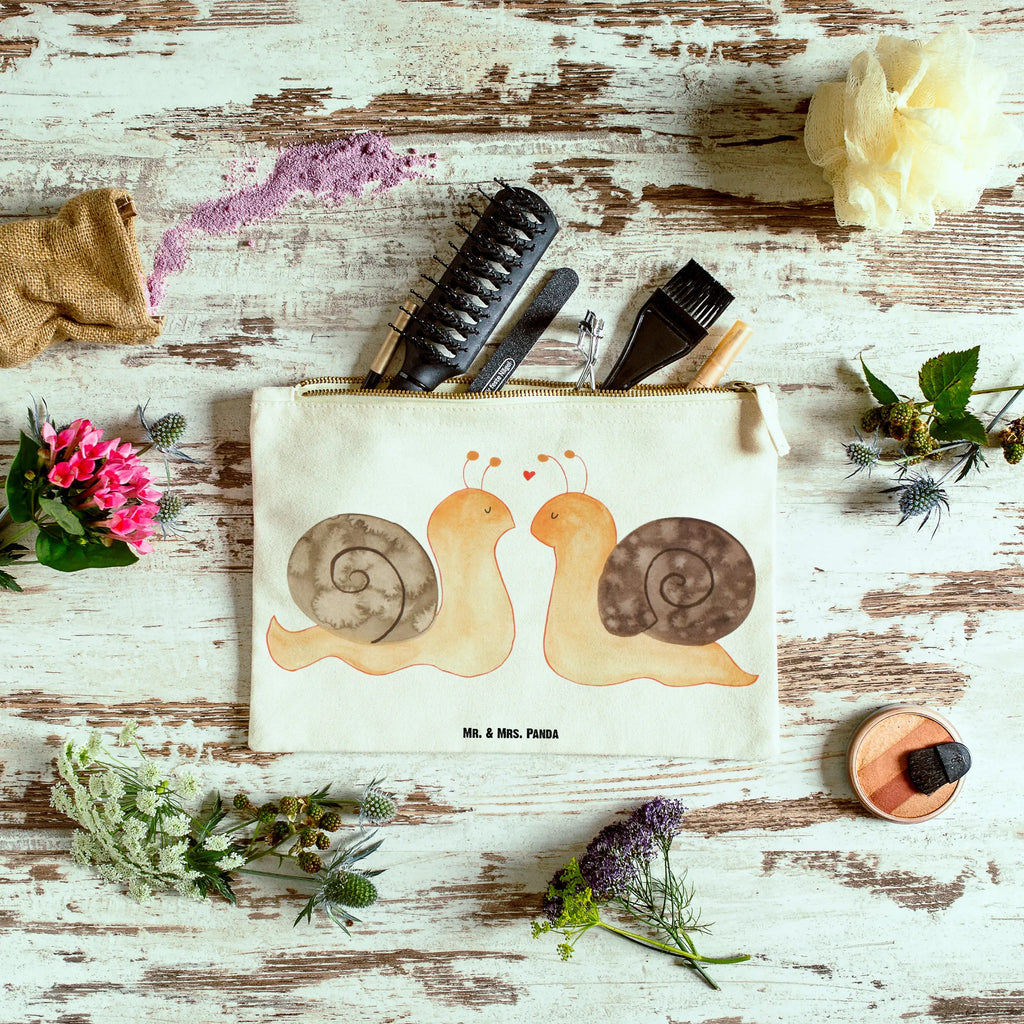 torebka na makijaż Miłość ślimaków Schminktasche Zum Aufhängen, Schminktasche Leder, Kosmetiktasche Für Handtasche, Schminktasche Tiermotiv, Schminktasche Für Mädchen, Schminktasche Für Teenager, Reise-Kosmetiktasche, Schminktasche Stoff, Make-Up Tasche, Schminktasche für Unterwegs, Schminktasche, Kosmetiktasche Damen, Schminktasche Groß, Schminktasche Reise, Schminktasche Modern, Kulturbeutel Damen, Aufbewahrung für Schminke, Schminktäschchen, Kosmetiktasche Organizer, Schminktasche Nachhaltig, Kosmetiktasche, Schminktasche Blumen, Schminktasche Geschenk, Schminktasche Für Unterwegs, Schminktasche Minimalistisch, Schminktasche Mit Muster, Schminktasche Klein, Schminktasche Mit Reißverschluss, Kosmetiktasche Zum Mitnehmen, Schminkbeutel, Schminktasche Transparent, Stifteaufbewahrung, Schminktasche Mit Fächern, Kosmetiktasche Mit Spiegel, Schminktasche Wasserdicht, Liebe, Partner, Freund, Freundin, Ehemann, Ehefrau, Heiraten, Verlobung, Heiratsantrag, Liebesgeschenk, Jahrestag, Hocheitstag