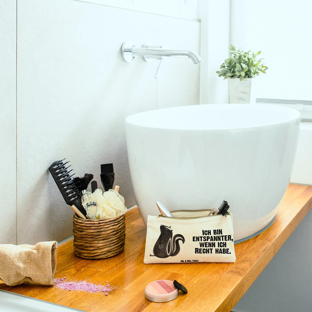 Make-up bag skunk Sit Skunk, slogan, stinky, stinker, skunk, law, wild animal, office, predator, know-it-all