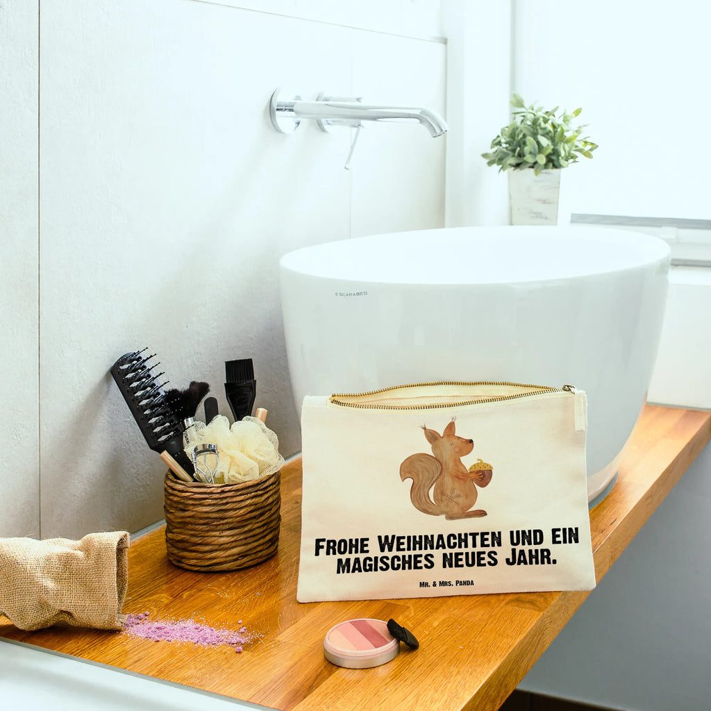 torebka na makijaż wiewiórka Czas Bożego Narodzenia Aufbewahrung für Schminke, Schminktasche Groß, Schminktasche Mit Muster, Kosmetiktasche Zum Mitnehmen, Schminktasche Transparent, Kosmetiktasche, Schminktasche Zum Aufhängen, Schminktasche Für Mädchen, Schminktasche Nachhaltig, Schminktasche Reise, Schminktasche für Unterwegs, Kosmetiktasche Mit Spiegel, Kosmetiktasche Damen, Schminktasche Blumen, Schminktasche Mit Fächern, Schminktasche Mit Reißverschluss, Schminktasche Für Teenager, Schminkbeutel, Reise-Kosmetiktasche, Schminktasche Minimalistisch, Schminktasche Tiermotiv, Schminktäschchen, Schminktasche Klein, Schminktasche Für Unterwegs, Schminktasche Modern, Kosmetiktasche Für Handtasche, Schminktasche Leder, Schminktasche Geschenk, Make-Up Tasche, Schminktasche, Kosmetiktasche Organizer, Schminktasche Wasserdicht, Schminktasche Stoff, Stifteaufbewahrung, Kulturbeutel Damen, Winter, Weihnachten, Weihnachtsdeko, Nikolaus, Advent, Heiligabend, Wintermotiv, Neujahr, Weihnachtsmotiv, Frohe Weihnachten, Weihnachtsgruß, Guten Rutsch, Vogel, Frohes neues Jahr