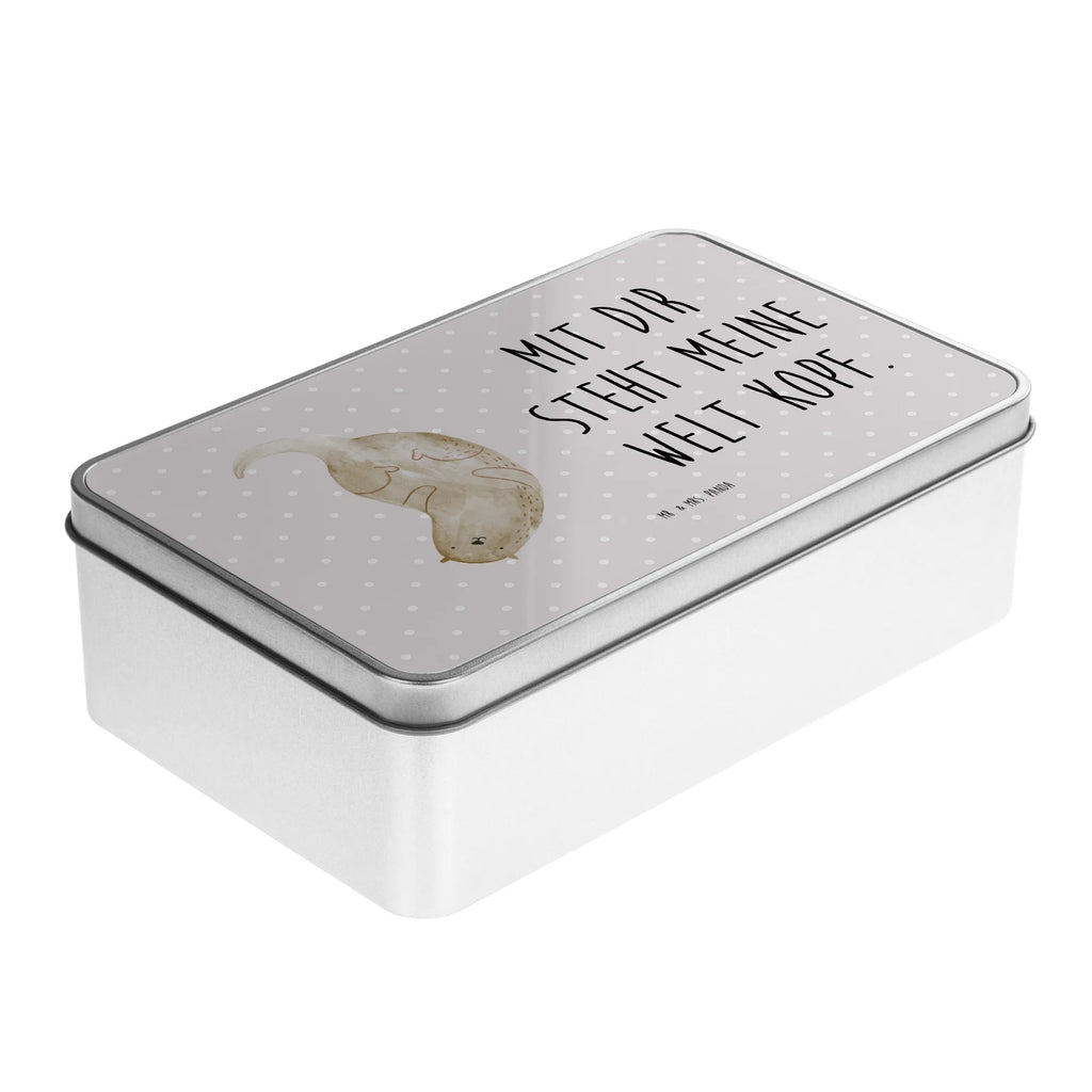 Metal tin otter upside down Aufbewahrungsdose, Bedruckte Metalldose, süssigkeitendose, Dose Mit Deckel Metall, dosen, vorratsboxen, Geschenkdose, Blechdose, Blechbehälter, aufbewahrungsboxen, Metalldose Mit Motiv, Vorratsbehälter Aus Metall, Metalldose Mit Spruch, Teedose, Vorratsbox Metall, Aufbewahrungsdose Metall, Keksdose, metallbehälter, pralinendose, Geschenkbox Metall, Kaffeedose Metall, Dose Aus Metall, Dose, Blechbox Mit Aufdruck, blechdosen, Runde Dose, gewürzdose, Aufbewahrungsbox, Schmuckdose Metall, Keksdose Metall, Runddose Metall, bonbondose, keksdosen, teedosen, Geschenkverpackung Aus Metall, Aluminiumdose, plätzchendose, Metalldose, Sammeldose Metall, metallboxen, küchenbehälter, schmuckdose, Verpackungsdose Metall, aufbewahrungsbehälter, Metallbehälter Mit Deckel, Aufbewahrungsdose Aus Blech, Aufbewahrungsbox Metall, kräuterdose, Süßigkeitendose Metall, Kaffeedosen, gebäckdose, gewürzdosen, Vorratsdosen, Teedose Metall, Geschenkartikel, Metallbox, runddose, Kaffeedose, Vorratsbehälter, Otter, Fischotter, Seeotter, Otter Seeotter See Otter