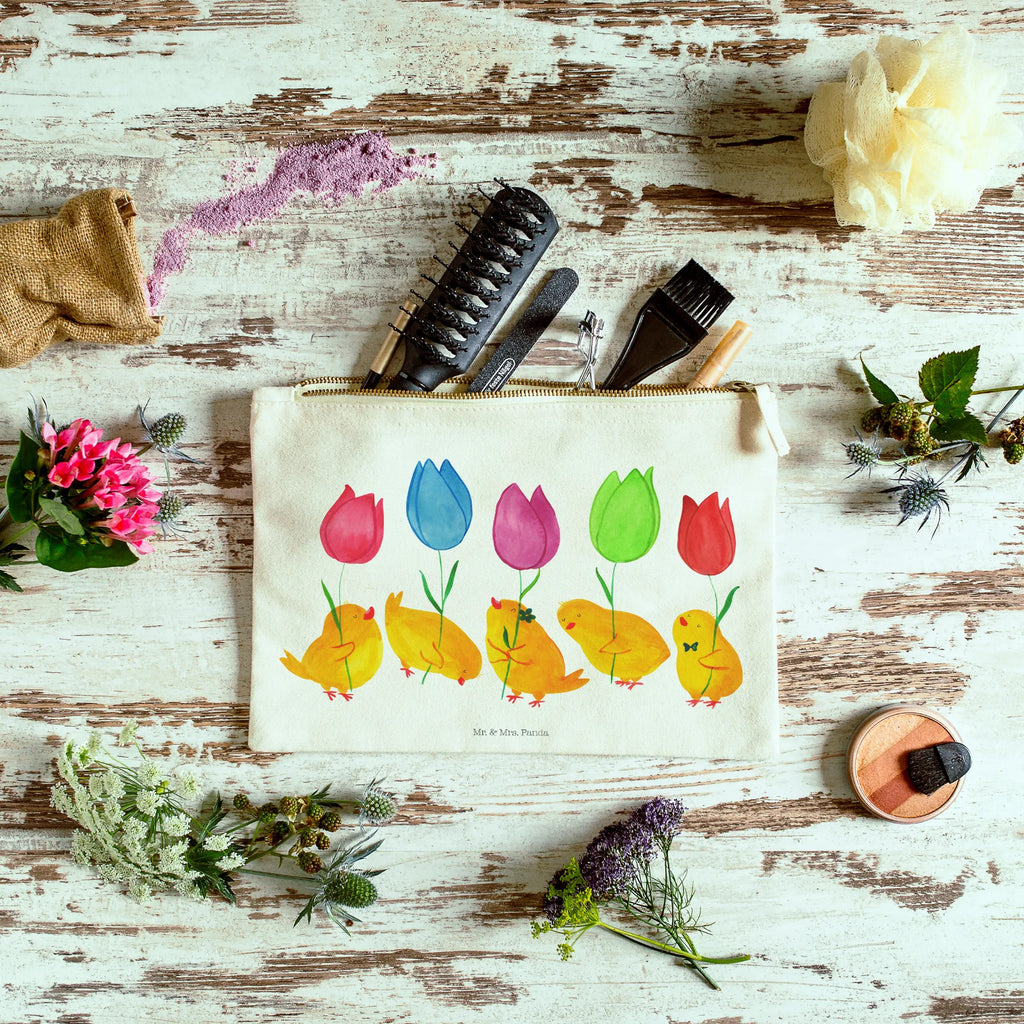 Make-up bag chick parade toiletry bag, Kosmetikbeutel, Waschbeutel, Kulturbeutel, Schminkbeutel, beauty case, Mäppchen, kosmetiktäschchen, aufbewahrungsbeutel, Stiftemäppchen, pinsel tasche, pencil case, Schminktäschchen, Kosmetiktasche, beauty tasche, Kulturtasche, aufbewahrungstasche, Schminktasche, Federmappe, Etui, utensilientasche, Waschtasche, Schlampermäppchen, Ostern, Osterhase, Ostern Kinder, Ostergeschenke, Geschenke zu Ostern, Ostern Geschenk, Osterdeko, Osternest, Ostergeschenke Kinder, Ostergrüße, Frohe Ostern, Parade, Blumen, Küken, Tulpen