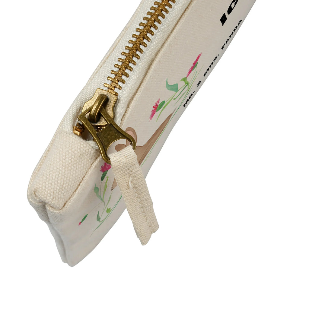 Schminktasche Hase Sitzen Schminktasche Stoff, Schminktasche Geschenk, Schminktasche Für Teenager, Reise-Kosmetiktasche, Schminktasche Modern, Kulturbeutel Damen, Schminktasche Zum Aufhängen, Stifteaufbewahrung, Schminktasche Transparent, Kosmetiktasche Mit Spiegel, Kosmetiktasche, Schminktasche Reise, Schminktasche Für Mädchen, Schminktasche Groß, Schminktasche Mit Reißverschluss, Kosmetiktasche Für Handtasche, Schminktäschchen, Kosmetiktasche Damen, Schminktasche für Unterwegs, Schminktasche, Schminktasche Mit Fächern, Schminktasche Wasserdicht, Schminktasche Mit Muster, Make-Up Tasche, Schminktasche Klein, Schminktasche Tiermotiv, Schminktasche Nachhaltig, Kosmetiktasche Zum Mitnehmen, Schminktasche Blumen, Schminktasche Minimalistisch, Schminktasche Für Unterwegs, Kosmetiktasche Organizer, Schminkbeutel, Schminktasche Leder, Aufbewahrung für Schminke, Ostern, Osterhase, Ostergeschenke, Osternest, Osterdeko, Geschenke zu Ostern, Ostern Geschenk, Ostergeschenke Kinder, Ostern Kinder, Grüße, Hase, Ostergrüße, Liebe, Frohe Ostern, Osterblume, Kaninchen