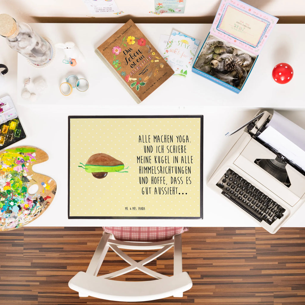 Schreibtischunterlage Avocado Yoga schreibtischmatte, tischpad, Schreibtisch Unterlagen, tischpads, schreibtischunterlagen, schreibtischunterlage, tischauflage, schreibmatte, Tischunterlage, schreibauflagen, schreibauflage, arbeitsmatte, arbeitsunterlage, tischmatten, Schreibtisch Matte, tischmatte, tischauflagen, schreibtischauflagen, Schreibtischauflage, Schreibunterlage, pultunterlage, Vegan, Veggie, Gesund, Avocado, Avocado Yoga Vegan