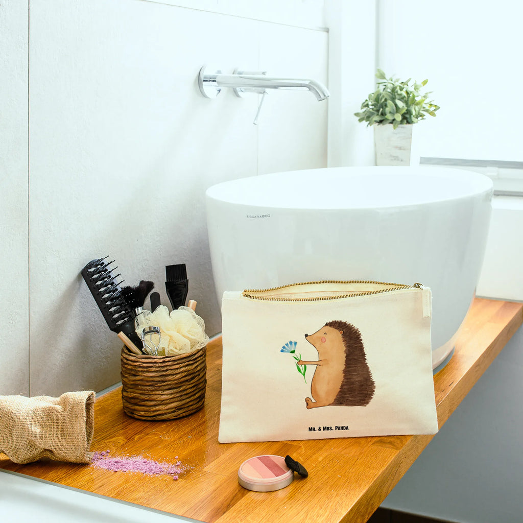 Make-up bag Hedgehog Flower kosmetiktäschchen, Schminktasche, aufbewahrungstasche, Schminktäschchen, Waschtasche, Stiftemäppchen, pencil case, beauty tasche, Waschbeutel, Mäppchen, toiletry bag, Kulturtasche, Kosmetikbeutel, pinsel tasche, beauty case, utensilientasche, Federmappe, Schminkbeutel, Etui, Kulturbeutel, Schlampermäppchen, aufbewahrungsbeutel, Kosmetiktasche, Tiermotive, Tiere, Lustige Sprüche, Gute Laune, Krankheit, Besuch, Igel, Gute Besserung, krank, Genesungswünsche, Krankenhaus
