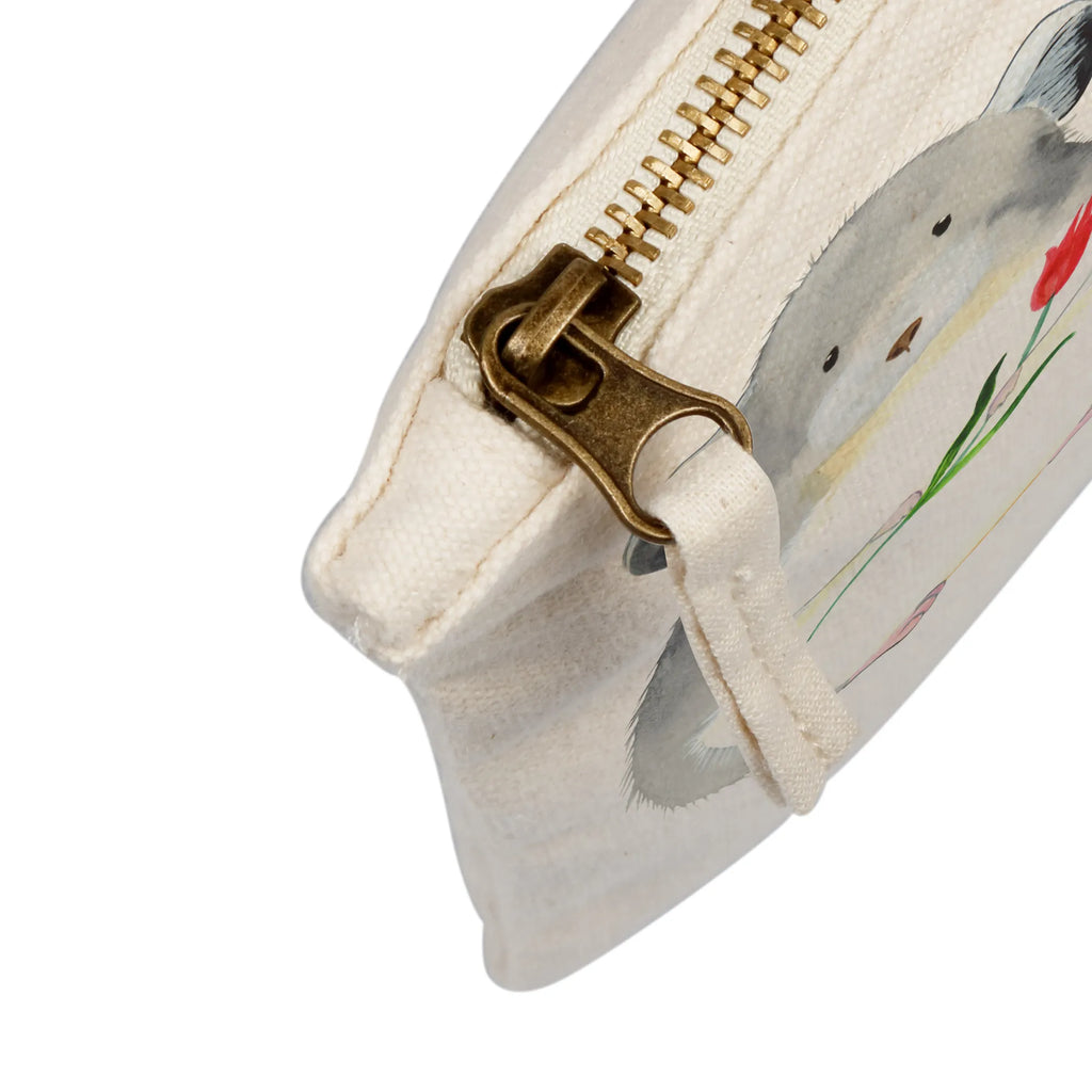 Make-up bag chinchilla flower Kosmetiktasche, Kulturtasche, aufbewahrungsbeutel, Waschbeutel, Schminktasche, aufbewahrungstasche, toiletry bag, Schminktäschchen, Federmappe, beauty case, pencil case, Etui, Stiftemäppchen, Schlampermäppchen, utensilientasche, beauty tasche, pinsel tasche, Kosmetikbeutel, Mäppchen, kosmetiktäschchen, Waschtasche, Schminkbeutel, Kulturbeutel, Tiermotive, Tiere, Lustige Sprüche, Gute Laune, Büro, Glücklichsein, Chinchilla, traurig sein, Liebeskummer, Chinchillas, Chaos, Büroalltag, Kummer, Depressionen