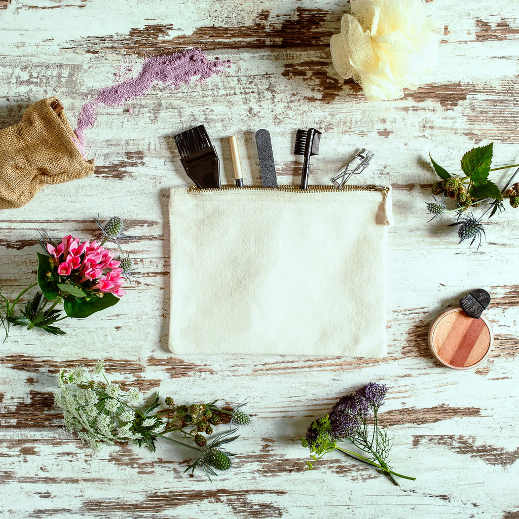 torebka na makijaż dziobak Odwaga Schminktäschchen, Schminktasche, aufbewahrungstasche, Kulturtasche, Mäppchen, kosmetiktäschchen, aufbewahrungsbeutel, pencil case, Federmappe, toiletry bag, Kulturbeutel, utensilientasche, Kosmetikbeutel, Etui, pinsel tasche, beauty case, beauty tasche, Schminkbeutel, Kosmetiktasche, Schlampermäppchen, Waschbeutel, Waschtasche, Stiftemäppchen, Meerestiere, Urlaub, Meer, Raodtrip, Neustart, Weltreise, Arbeit, Schnabeltier, Neuanfang, Motivation, Training, Mut, Lebensweisheit, Büro, mutig, Schnabeltiere