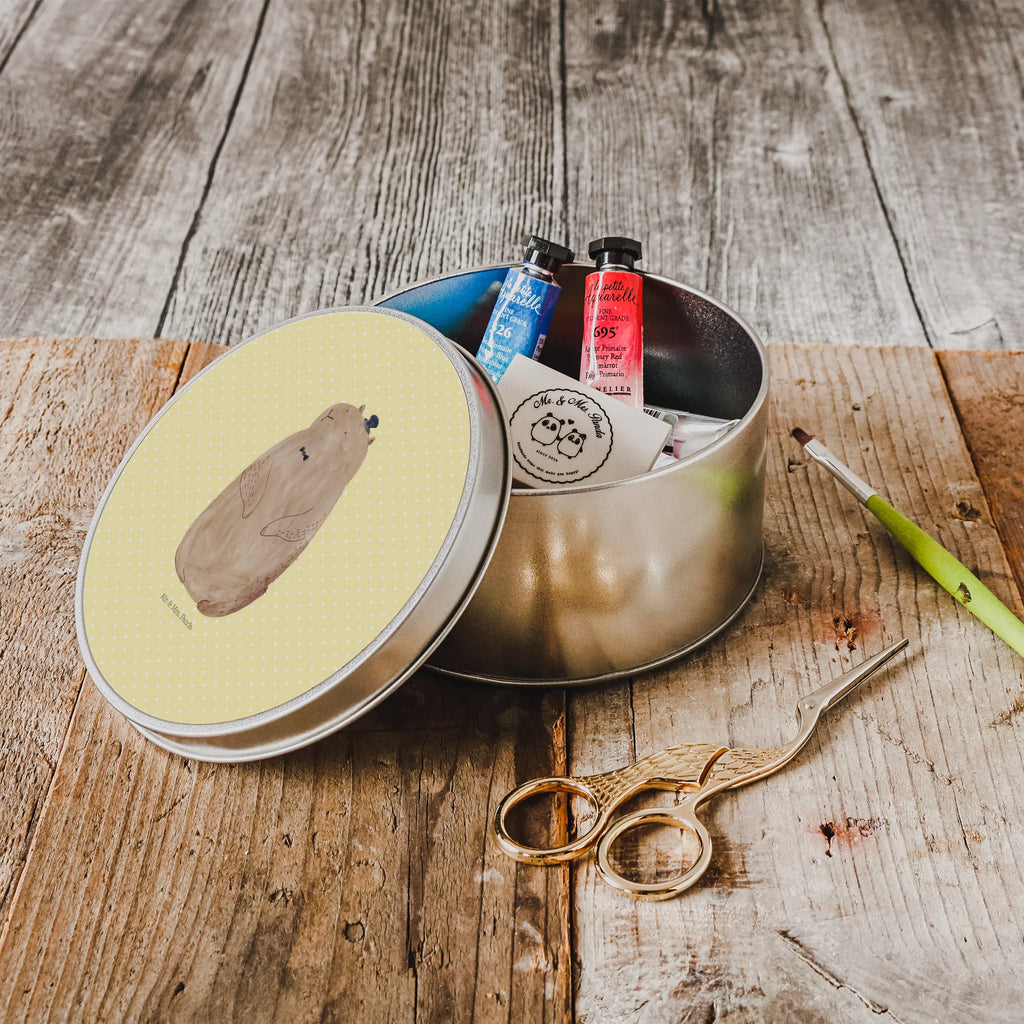 Blechdose rund Murmeltier Runde Dose Für Bastelsachen, Runde Dose Bedruckt, Runde Blechdose Mit Spruch, Runde Dose Mit Deckel, Dose Für Süßigkeiten Rund, Runde Dose Für Geschenk, Aufbewahrungsdose Rund Metall, Runde Blechdose Mit Motiv, Runde Dose Mit Liebevollem Design, Dose Für Kleinkram Rund, Vorratsdose Rund Blech, Metalldose Mit Deckel, Dose Für Kekse Rund, Teedose Rund Metall, Dekodose Rund Metall, Runde Dose Aufbewahrung, Runde Dose Nostalgisch, Runde Dose Zum Selbstgestalten, Metalldose Rund, Vintage Blechdose Rund, Runde Blechdose Küche, Große Runde Blechdose, Vorratsdose Aus Metall Rund, Runde Dose Zum Befüllen, Runde Blechdose, Runde Dose Aus Blech, Dose Rund Für Büro, Runde Dose Mit Klappdeckel, Blechdose Mit Deckel Rund, Runde Dose Für Haushalt, Runde Dose Für Schmuck, Kleine Runde Blechdose, Geschenkbox Rund Metall, Blechdose Rund, Tiermotive, Gute Laune, lustige Sprüche, Tiere, Knigge, Respekt, Anstand, Freundlichkeit, Fröhlichkeit, Murmeltier