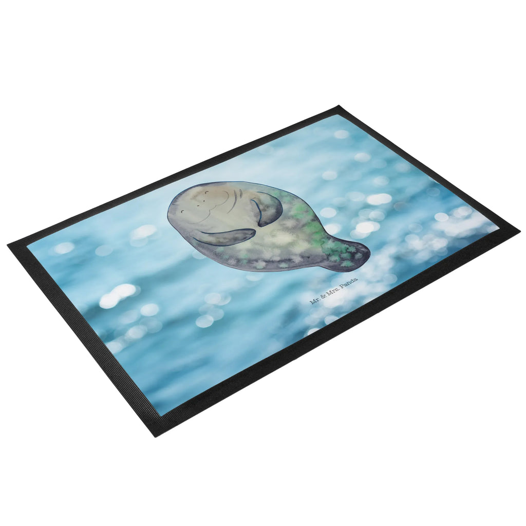 Doormat manatee happy abstreifer, Schmutzfangmatte, Abtreter, fußmatte, türmatten, hausmatte, schmutzfangmatten, sauberlaufmatten, Schmutzfangteppich, matte haustür, Abtretmatte, Türmatte, Eingangsteppich, Schmutzfänger, Sauberlaufmatte, flurmatte, Fußabtreter, Türvorleger, Haustürmatte, Schuhabstreifer, Schmutzmatte, Eingangsmatte, Fussmatte, Fußmatten, außenmatte, Fußabstreifer, Meer, Urlaub, Meerestiere, Selbstliebe, Freundin, Neuanfang, Liebeskummer, Seekühe, Achtsamkeit, Neustart, Zufrieden, Seekuh, Respekt