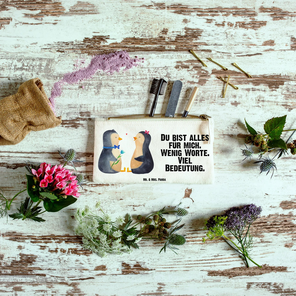 Make-up bag Penguin pair Schminktasche für Unterwegs, Schminkbeutel, Schminktasche Für Teenager, Kosmetiktasche Für Handtasche, Schminktasche Tiermotiv, Schminktasche Für Unterwegs, Stifteaufbewahrung, Schminktasche Groß, Schminktasche Stoff, Schminktasche Wasserdicht, Kosmetiktasche, Schminktasche Leder, Kosmetiktasche Damen, Aufbewahrung für Schminke, Schminktasche Transparent, Schminktasche Nachhaltig, Kulturbeutel Damen, Schminktasche, Make-Up Tasche, Schminktasche Für Mädchen, Kosmetiktasche Mit Spiegel, Schminktasche Reise, Schminktasche Geschenk, Kosmetiktasche Organizer, Schminktasche Mit Reißverschluss, Schminktasche Klein, Schminktasche Mit Fächern, Schminktasche Modern, Schminktasche Minimalistisch, Kosmetiktasche Zum Mitnehmen, Schminktäschchen, Schminktasche Zum Aufhängen, Reise-Kosmetiktasche, Schminktasche Blumen, Schminktasche Mit Muster, Pinguin, Liebesgeschenk, Hochzeitsgeschenk, große Liebe, Liebe, Jahrestag, Liebesbeweis, Verlobung, Pinguine, Liebespaar, Hochzeit, Traumpaar, Hochzeitstag