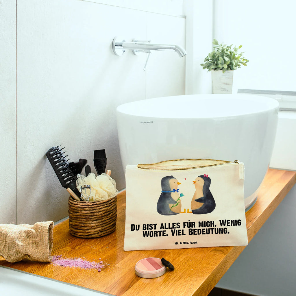 Make-up bag Penguin pair Schminktasche für Unterwegs, Schminkbeutel, Schminktasche Für Teenager, Kosmetiktasche Für Handtasche, Schminktasche Tiermotiv, Schminktasche Für Unterwegs, Stifteaufbewahrung, Schminktasche Groß, Schminktasche Stoff, Schminktasche Wasserdicht, Kosmetiktasche, Schminktasche Leder, Kosmetiktasche Damen, Aufbewahrung für Schminke, Schminktasche Transparent, Schminktasche Nachhaltig, Kulturbeutel Damen, Schminktasche, Make-Up Tasche, Schminktasche Für Mädchen, Kosmetiktasche Mit Spiegel, Schminktasche Reise, Schminktasche Geschenk, Kosmetiktasche Organizer, Schminktasche Mit Reißverschluss, Schminktasche Klein, Schminktasche Mit Fächern, Schminktasche Modern, Schminktasche Minimalistisch, Kosmetiktasche Zum Mitnehmen, Schminktäschchen, Schminktasche Zum Aufhängen, Reise-Kosmetiktasche, Schminktasche Blumen, Schminktasche Mit Muster, Pinguin, Liebesgeschenk, Hochzeitsgeschenk, große Liebe, Liebe, Jahrestag, Liebesbeweis, Verlobung, Pinguine, Liebespaar, Hochzeit, Traumpaar, Hochzeitstag