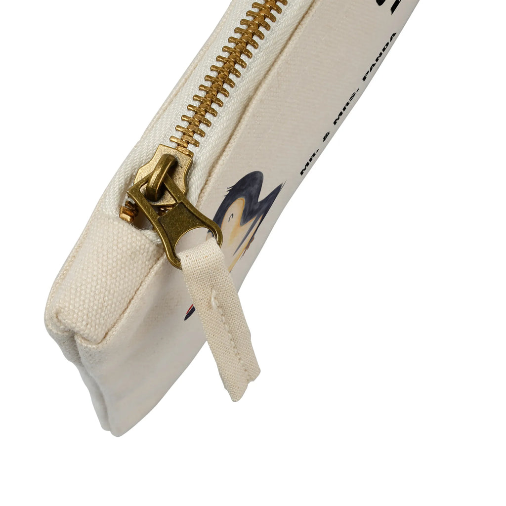 Make-up bag Penguin ladybug kosmetiktäschchen, Etui, Kulturbeutel, utensilientasche, pencil case, Stiftemäppchen, Federmappe, Schminktäschchen, toiletry bag, Kosmetiktasche, Mäppchen, Kulturtasche, Schlampermäppchen, Schminkbeutel, Kosmetikbeutel, aufbewahrungstasche, beauty case, pinsel tasche, beauty tasche, Waschtasche, Schminktasche, Waschbeutel, aufbewahrungsbeutel, Pinguin, Wunder, Glück, Lebensfreude, Freude, Liebe, Marienkäfer, Pinguine