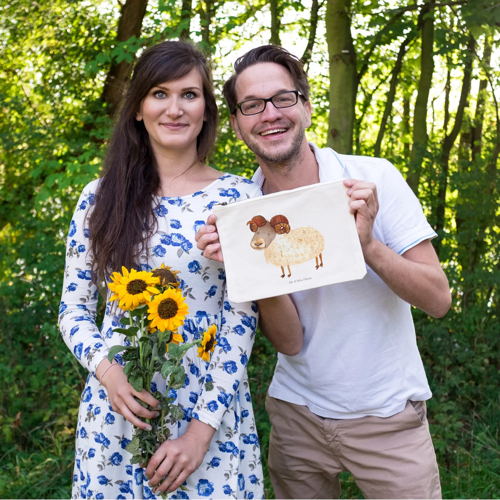 torebka na makijaż znak zodiaku Baran Schminktasche Für Unterwegs, Schminktasche Modern, Schminktasche Für Mädchen, Kosmetiktasche Für Handtasche, Schminktasche Für Teenager, Schminktasche Klein, Kosmetiktasche Zum Mitnehmen, Reise-Kosmetiktasche, Schminktasche Geschenk, Schminktasche Blumen, Kosmetiktasche, Schminktasche für Unterwegs, Schminkbeutel, Kulturbeutel Damen, Make-Up Tasche, Schminktasche Leder, Schminktasche Reise, Schminktasche Nachhaltig, Schminktasche Stoff, Schminktasche Mit Reißverschluss, Schminktasche, Kosmetiktasche Damen, Schminktasche Mit Muster, Schminktasche Wasserdicht, Schminktasche Tiermotiv, Schminktasche Zum Aufhängen, Kosmetiktasche Mit Spiegel, Schminktäschchen, Schminktasche Groß, Schminktasche Mit Fächern, Schminktasche Minimalistisch, Schminktasche Transparent, Kosmetiktasche Organizer, Aufbewahrung für Schminke, Stifteaufbewahrung, Tierkreiszeichen, Sternzeichen, Horoskop, Astrologie, Aszendent, Geschenk April, Widder Geschenk, Widder Sternzeichen, Geburtstag April, Geschenk März, Geburtstag März, Bock, Schafbock