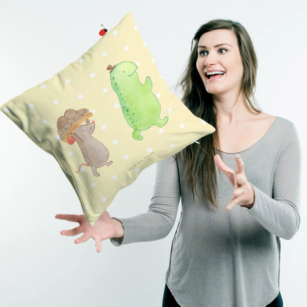 Cushion tortoise Mouse Zierkissen, 40 X 40 Kissen, Kopfkissen, Dekokissen Sofa, kissen mikrofaser, Kissen 40x40, Kopfkissen 40x40, zier kissen, Couchkissen, couchkissen 40x40, Sofakissen, sofa kissen, kissen für sofa, kissen für couch, Motivkissen, Sofakissen 40x40, wurfkissen, Dekokissen 40x40, microfaser kopfkissen, microfaser zierkissen, Kuschelkissen, kuschel kissen, zierkissen 40x40, couch kissen, microfaser dekokissen, kissen 40 x 40, Kissen, deko kissen, kuschelkissen 40x40, microfaser sofakissen, wohnzimmer kissen, Dekokissen, Mikrofaser Kissen, Polsterkissen, 40x40 kissen, Schildkröte, Freunde, Maus, Freundinnen, Beste Freundinnen, Beste Freunde
