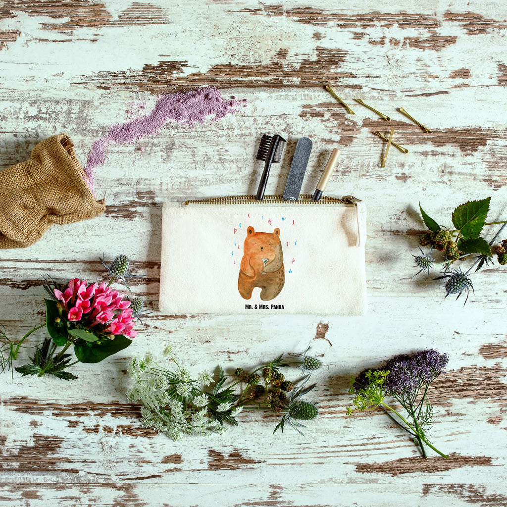 torebka na makijaż Niedźwiedź Impreza Schminktasche Mit Fächern, Kosmetiktasche, Schminktasche Groß, Reise-Kosmetiktasche, Schminktasche Zum Aufhängen, Kulturbeutel Damen, Kosmetiktasche Organizer, Schminktasche Klein, Schminktasche Nachhaltig, Kosmetiktasche Damen, Schminktasche Mit Muster, Schminktasche Tiermotiv, Make-Up Tasche, Schminktasche Mit Reißverschluss, Schminktasche Transparent, Aufbewahrung für Schminke, Schminktasche Für Mädchen, Schminktasche Für Unterwegs, Schminktasche Wasserdicht, Schminktasche Minimalistisch, Schminktasche Geschenk, Schminktasche Leder, Stifteaufbewahrung, Schminktasche Modern, Schminktasche Für Teenager, Kosmetiktasche Zum Mitnehmen, Kosmetiktasche Mit Spiegel, Schminktasche Stoff, Kosmetiktasche Für Handtasche, Schminktasche Reise, Schminktäschchen, Schminktasche Blumen, Schminkbeutel, Schminktasche, Schminktasche für Unterwegs, Bär, Teddy, Teddybär, Abfeiern, Party, Geschenk, Mitbringsel, Gute Laune, Feiern, Geburtstagsgeschenk, Geburtstag, Lustig