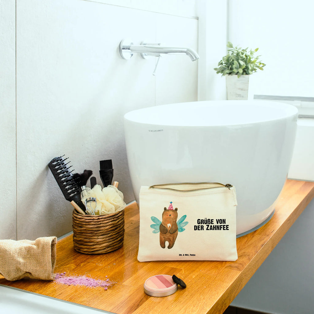 Make-up bag bear tooth fairy Schminktasche Minimalistisch, Kosmetiktasche Mit Spiegel, Schminktasche Blumen, Schminktasche, Schminktasche Modern, Schminktasche Wasserdicht, Schminktasche Reise, Schminktasche Tiermotiv, Schminktasche Mit Muster, Kosmetiktasche, Schminktasche Zum Aufhängen, Schminktasche Mit Reißverschluss, Schminkbeutel, Kosmetiktasche Zum Mitnehmen, Kosmetiktasche Organizer, Stifteaufbewahrung, Schminktasche Für Unterwegs, Reise-Kosmetiktasche, Aufbewahrung für Schminke, Schminktasche Geschenk, Schminktasche Nachhaltig, Schminktasche Für Teenager, Schminktasche Mit Fächern, Schminktäschchen, Schminktasche Stoff, Schminktasche Transparent, Schminktasche Für Mädchen, Schminktasche Klein, Bär, Teddybär, Teddy, Zahnfee, Fee, Milchzahn, Erster Zahn