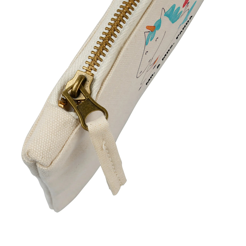 Make-up bag unicorn infant kosmetiktäschchen, Kulturtasche, Waschbeutel, Etui, pencil case, Schminkbeutel, Waschtasche, beauty case, aufbewahrungsbeutel, Schminktasche, beauty tasche, Stiftemäppchen, Kulturbeutel, utensilientasche, toiletry bag, Mäppchen, Schlampermäppchen, aufbewahrungstasche, pinsel tasche, Kosmetiktasche, Kosmetikbeutel, Federmappe, Schminktäschchen, Einhörner, Unicorn, Einhorn, Einhorn Deko, Babyglück, Geburtstag, Nachwuchs, Schnuller, Kind, Baby, Geburt, Mutter, Erstes Kind, Eltern, Party