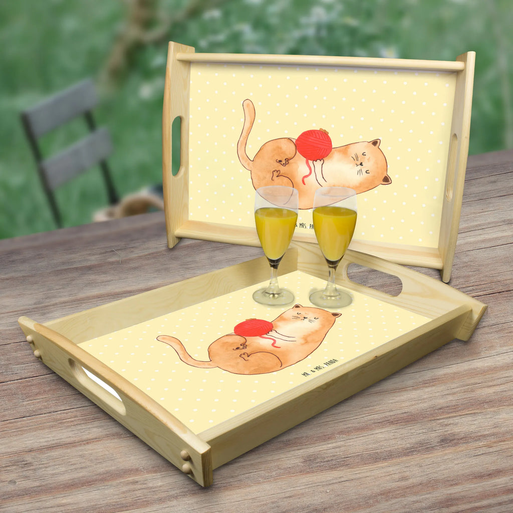 Serviertablett Katzen Wollknäul Holztablett, Tablett, Dekotablett, Frühstückstablett, Küchentablett, Serviertablett, Katze, Katzenmotiv, Katzenfan, Katzendeko, Katzenfreund, Katzenliebhaber, Katzenprodukte, Katzenartikel, Katzenaccessoires, Katzensouvenirs, Katzenliebhaberprodukte, Katzenmotive, Cat, Katzenhalter, Spiel, verspielt, Haustier, Katzenbesitzerin, Mietze, Wollknäuel, Cats, Wolle, Kater, Spielen, Katzen