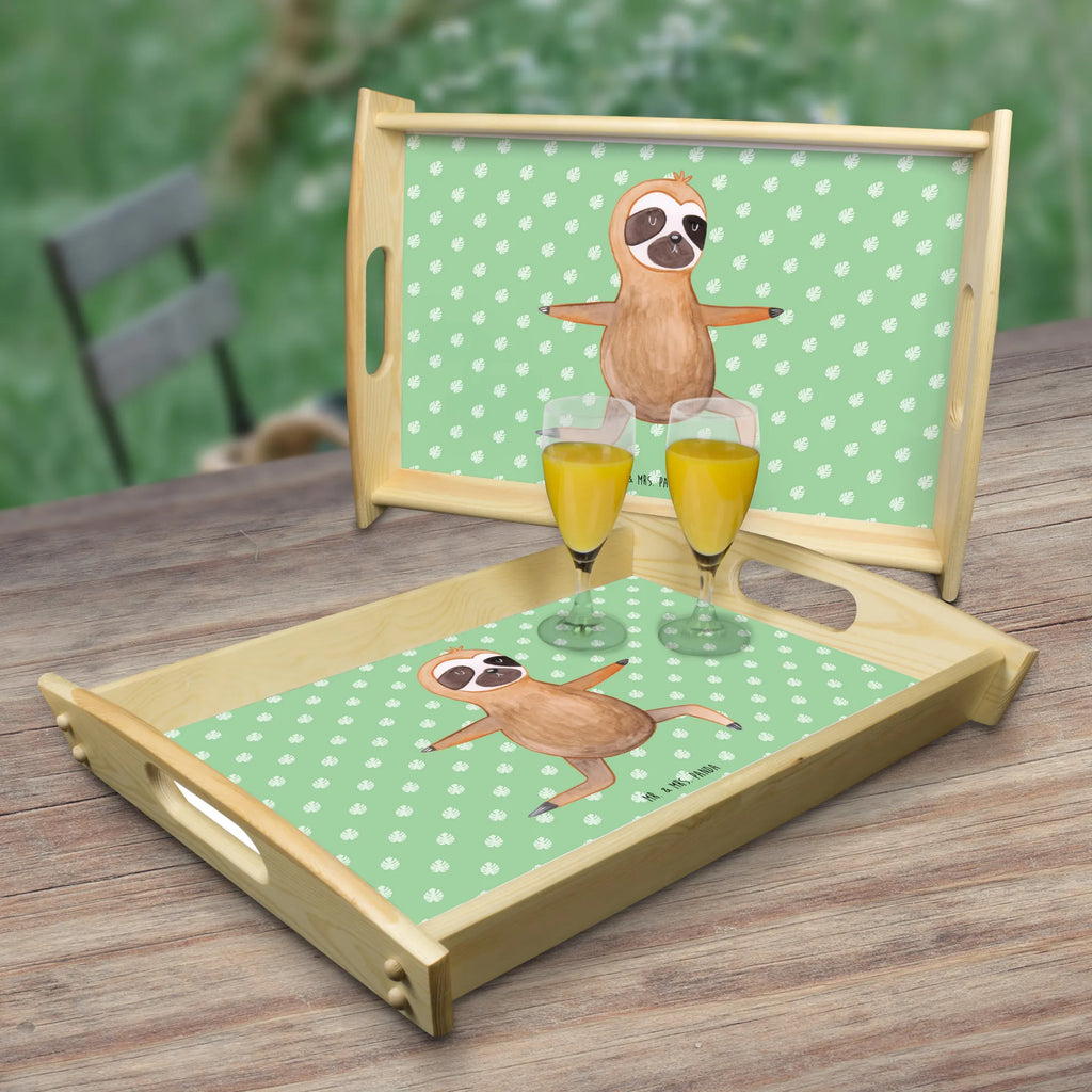 Serving tray sloth yoga Holztablett, couchtablett, Servier Tablett, getränketablett, essenstablett, sofatablett, ablagetablett, echtholz tablett, bett tablett, tablett aus holz, tablett für essen, Küchentablett, tablett für bett, tablett zum servieren, Frühstückstablett, serviertablett aus holz, Serviertablett, holz serviertablett, kaffeetablett, Tablett, tragetablett, tablett holz, serviertablett holz, teetablett, tablett für getränke, betttablett, Faultier, Faultier Geschenk, Faultier Deko, Yoga, Atmung, Meditation, Entspannung, Namaste, Krieger, Faultiere, Lieblingstier, faul, Yogaübungen, Gelassenheit