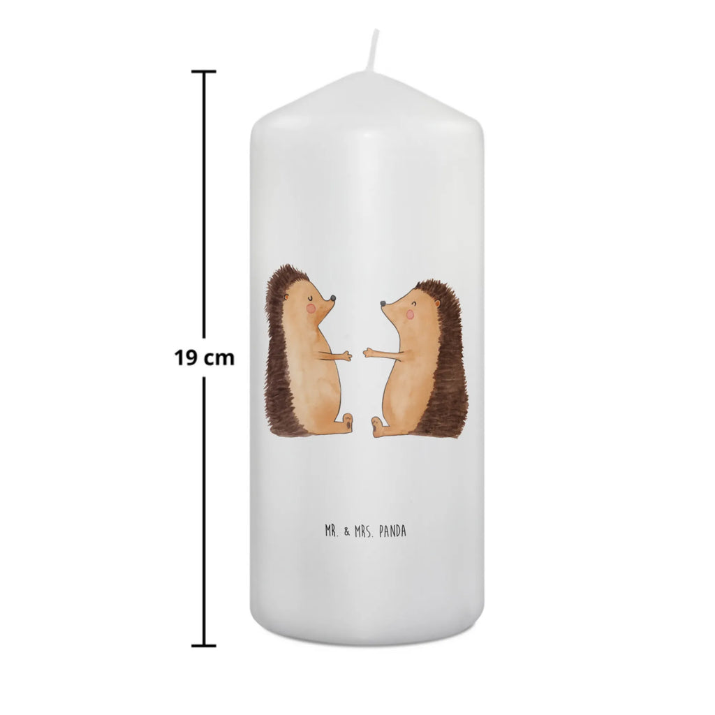 Kerze Igel Liebe Stumpenkerze, Zylinderkerze, Erinnerungskerze, Blockkerze, Tischkerze, Geburtstagskerze, Handgemachte Kerze, Laternenkerze, Bedruckte Kerze, Tafelkerze, Kommunionskerze, Schmuckkerze, Geburtskerze, Dekokerze, Kerze Mit Motiv, Grosse Kerze, Kerze Mit Spruch, Wachskerze, Dekorative Kerze, Wunschkerze, Adventskerze, Weihnachtskerze, Dinnerkerze, Gartenkerze, Hochzeitskerze, Osterkerze, Erinnerungslicht, Freundin, Freund, Liebe, Liebesgeschenk, Jahrestag, Verlobung, Partner, Ehemann, Ehefrau, Heiraten, Heiratsantrag, Hocheitstag, Igel, Hochzeitstag, Liebesbeweis, Verlobt, Geschenk, Verheiratet, Hochzeit, Verliebt