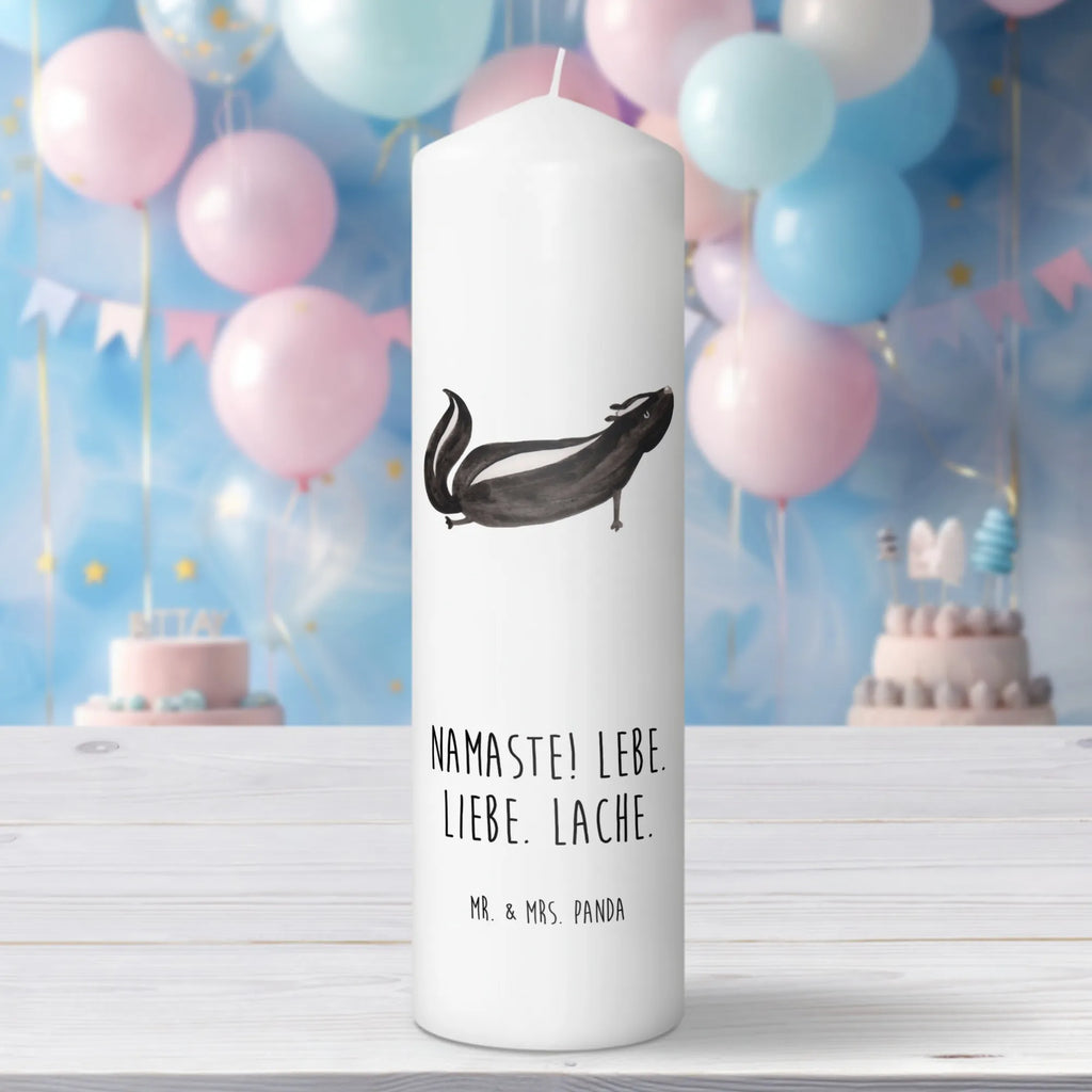 Kerze Stinktier Yoga Zylinderkerze, Dekokerze, Weihnachtskerze, Geburtstagskerze, Erinnerungskerze, Tafelkerze, Kommunionskerze, Erinnerungslicht, Osterkerze, Schmuckkerze, Gartenkerze, Bedruckte Kerze, Kerze Mit Spruch, Tischkerze, Grosse Kerze, Stumpenkerze, Wachskerze, Blockkerze, Laternenkerze, Wunschkerze, Adventskerze, Handgemachte Kerze, Dinnerkerze, Geburtskerze, Hochzeitskerze, Dekorative Kerze, Kerze Mit Motiv, Skunk, Stinktier, Lache, Stinker, Stinki, Liebe, Lebe, Namaste, Yoga, Raubtier, Wildtier