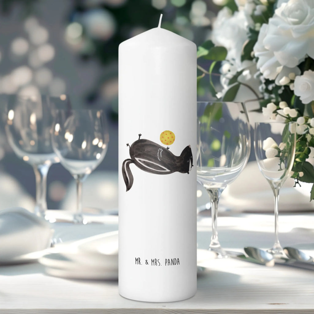 Kerze Stinktier Ball Duftkerze, Grablicht, Kerze Für Firmung, Sojawachskerze, Gedenkkerze, Kerze Für Weihnachten, Kerze Für Kommunion, Teelicht, Tafelkerze, Kerze Mit Gravur, Kerze Als Gastgeschenk, Kerze Mit Namensgravur, Kerze Für Ostern, Tischkerze, Andachtskerze, Dinnerkerzenpaar, Gartenkerze, Kerze Mit Fotoeinleger, Outdoor-Kerze, Kerze Für Hochzeit, Kerze Für Taufe, Blockkerze, Votivkerze, Grabkerze, Kerze Mit Prägung, Kerze Mit Spruch, Kerze Mit Duft, Kerze Für Geburtstag, Handgemachte Kerze, Dinnerkerze, Kerze Ohne Duft, Handgegossene Kerze, Stabkerze, Laternenkerze, Bio-Kerze, Metall-Kerze, Stumpenkerzen-Set, Fair-Trade-Kerze, Stearin­kerze, Stumpenkerze, Streukerze, Kerze Für Advent, Trauerkerze, Glas-Kerze, Kerze Mit Motiv, Kerze, Stinktier, Skunk, Wildtier, Stinker, Weisheit, verspielt, Raubtier, Stinki