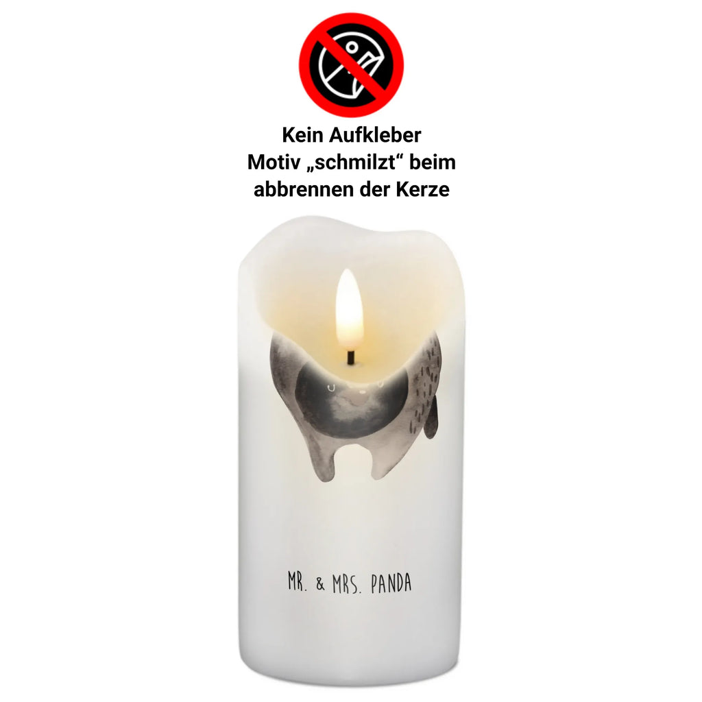 Kerze Stinktier Angriff Adventskerze, Laternenkerze, Stumpenkerze, Dinnerkerze, Hochzeitskerze, Kerze Mit Motiv, Wunschkerze, Osterkerze, Blockkerze, Gartenkerze, Weihnachtskerze, Geburtskerze, Schmuckkerze, Kommunionskerze, Handgemachte Kerze, Kerze Mit Spruch, Erinnerungskerze, Dekokerze, Bedruckte Kerze, Dekorative Kerze, Wachskerze, Erinnerungslicht, Grosse Kerze, Tischkerze, Zylinderkerze, Tafelkerze, Geburtstagskerze, Skunk, Stinktier, Raubtier, Drohung, Wildtier, Stinker, wütend, Stinki