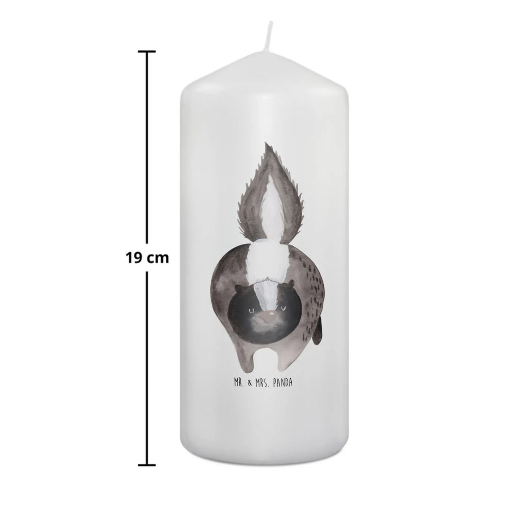 Kerze Stinktier Angriff Adventskerze, Laternenkerze, Stumpenkerze, Dinnerkerze, Hochzeitskerze, Kerze Mit Motiv, Wunschkerze, Osterkerze, Blockkerze, Gartenkerze, Weihnachtskerze, Geburtskerze, Schmuckkerze, Kommunionskerze, Handgemachte Kerze, Kerze Mit Spruch, Erinnerungskerze, Dekokerze, Bedruckte Kerze, Dekorative Kerze, Wachskerze, Erinnerungslicht, Grosse Kerze, Tischkerze, Zylinderkerze, Tafelkerze, Geburtstagskerze, Skunk, Stinktier, Raubtier, Drohung, Wildtier, Stinker, wütend, Stinki