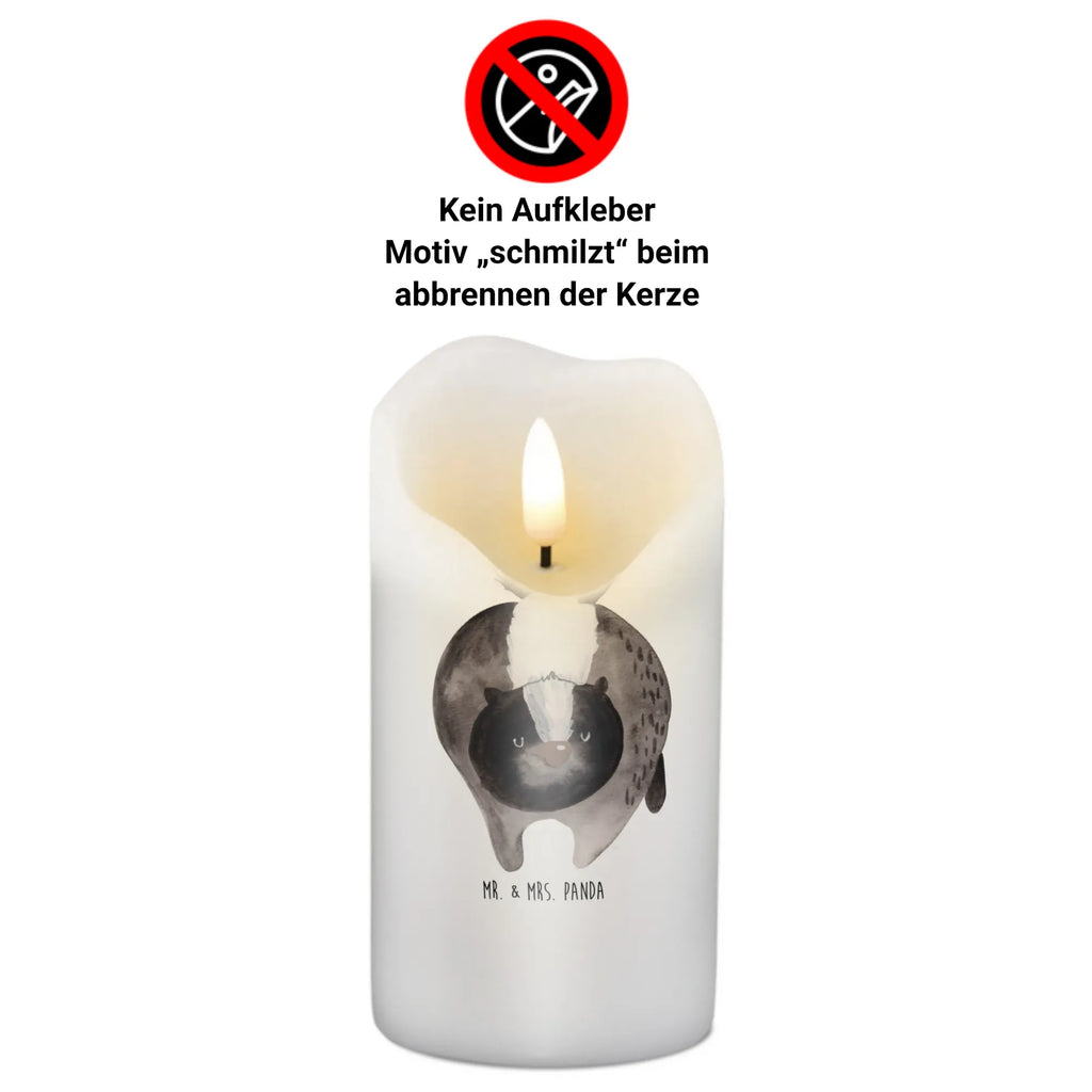 Kerze Stinktier Angriff Adventskerze, Laternenkerze, Stumpenkerze, Dinnerkerze, Hochzeitskerze, Kerze Mit Motiv, Wunschkerze, Osterkerze, Blockkerze, Gartenkerze, Weihnachtskerze, Geburtskerze, Schmuckkerze, Kommunionskerze, Handgemachte Kerze, Kerze Mit Spruch, Erinnerungskerze, Dekokerze, Bedruckte Kerze, Dekorative Kerze, Wachskerze, Erinnerungslicht, Grosse Kerze, Tischkerze, Zylinderkerze, Tafelkerze, Geburtstagskerze, Skunk, Stinktier, Raubtier, Drohung, Wildtier, Stinker, wütend, Stinki