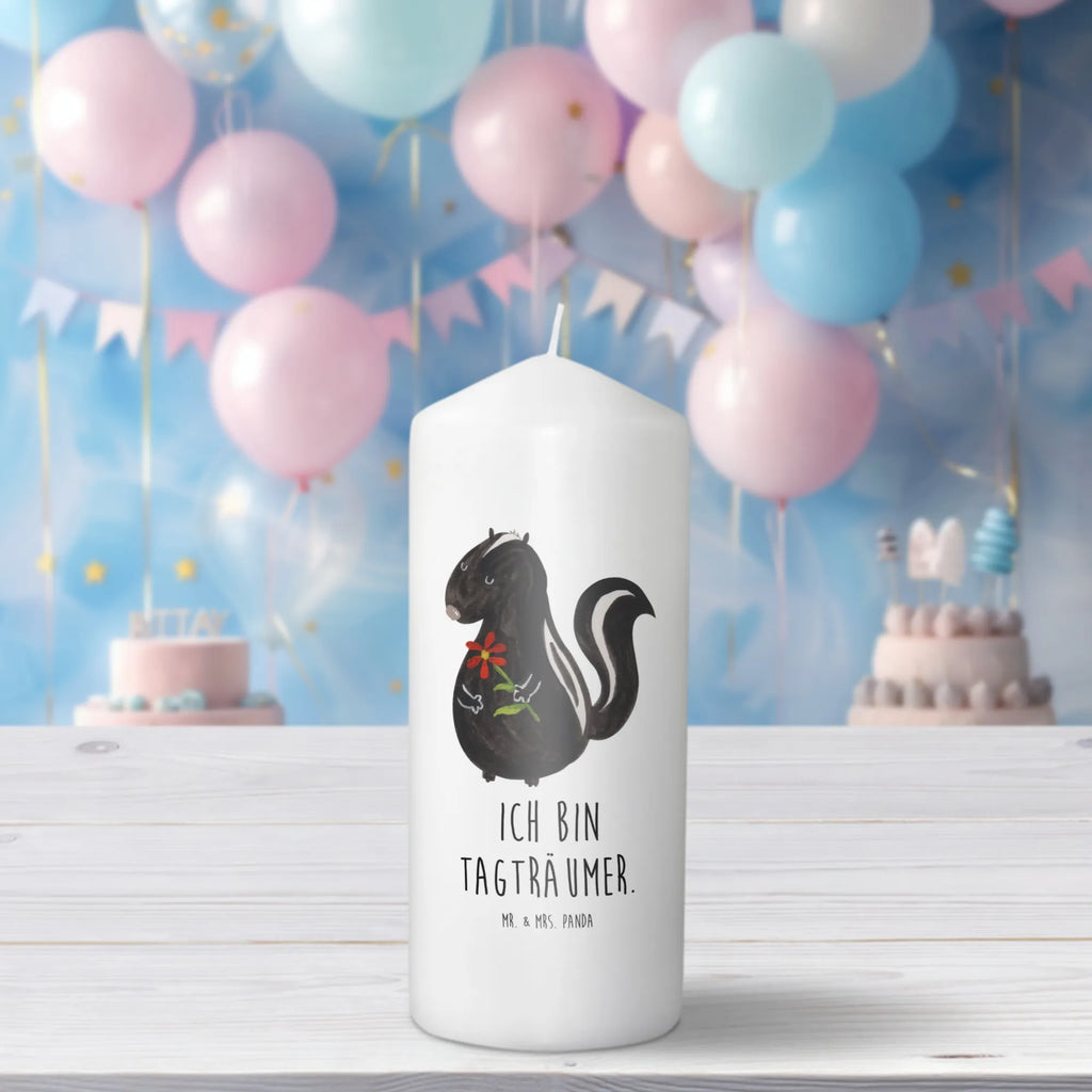 Kerze Stinktier Blume Kommunionskerze, Grosse Kerze, Tafelkerze, Osterkerze, Weihnachtskerze, Erinnerungskerze, Blockkerze, Dekokerze, Dinnerkerze, Handgemachte Kerze, Wachskerze, Bedruckte Kerze, Tischkerze, Adventskerze, Stumpenkerze, Zylinderkerze, Kerze Mit Motiv, Kerze Mit Spruch, Geburtskerze, Dekorative Kerze, Hochzeitskerze, Laternenkerze, Geburtstagskerze, Gartenkerze, Erinnerungslicht, Schmuckkerze, Wunschkerze, Skunk, Stinktier, Stinker, Verträumt, Träume, Raubtier, Dreams, Tagträumer, Stinki, Wildtier