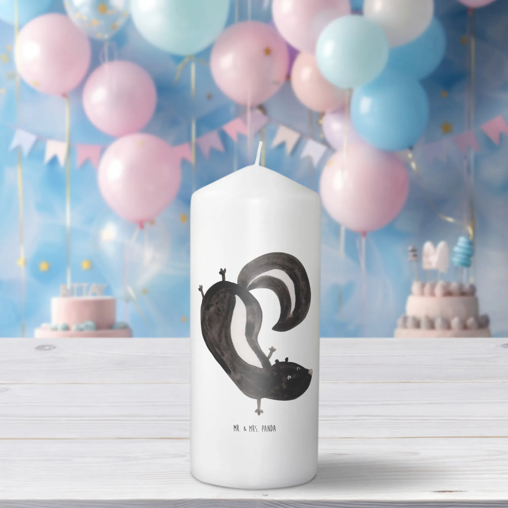 Candle skunk handstand Dekorative Kerze, Tafelkerze, Weihnachtskerze, Erinnerungslicht, Geburtskerze, Kerze Mit Spruch, Adventskerze, Gartenkerze, Geburtstagskerze, Handgemachte Kerze, Hochzeitskerze, Blockkerze, Wachskerze, Zylinderkerze, Grosse Kerze, Tischkerze, Stumpenkerze, Kommunionskerze, Dekokerze, Laternenkerze, Kerze Mit Motiv, Schmuckkerze, Osterkerze, Dinnerkerze, Wunschkerze, Erinnerungskerze, Bedruckte Kerze, Skunk, Stinktier, Spielplatz, Stinker, Verpielt, Wildtier, Stinki, Kind, Raubtier