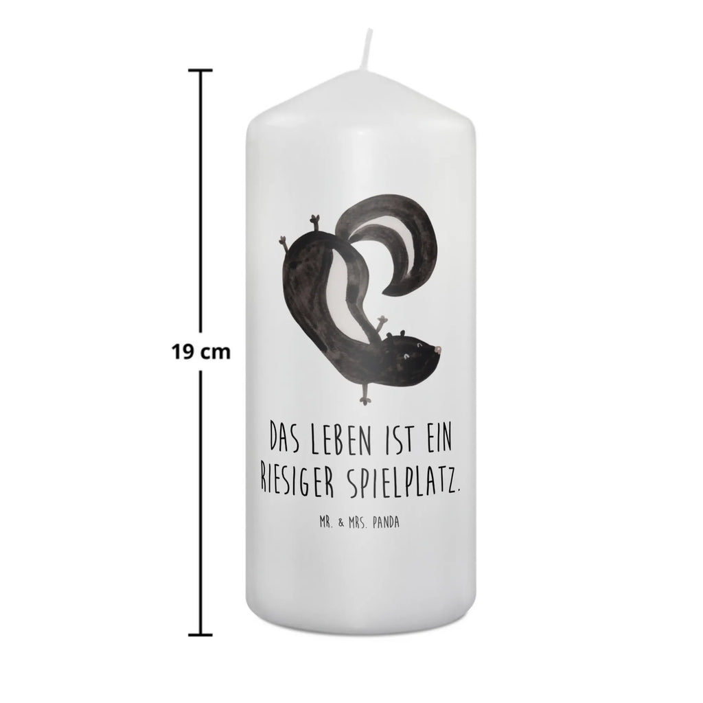 Candle skunk handstand Dekorative Kerze, Tafelkerze, Weihnachtskerze, Erinnerungslicht, Geburtskerze, Kerze Mit Spruch, Adventskerze, Gartenkerze, Geburtstagskerze, Handgemachte Kerze, Hochzeitskerze, Blockkerze, Wachskerze, Zylinderkerze, Grosse Kerze, Tischkerze, Stumpenkerze, Kommunionskerze, Dekokerze, Laternenkerze, Kerze Mit Motiv, Schmuckkerze, Osterkerze, Dinnerkerze, Wunschkerze, Erinnerungskerze, Bedruckte Kerze, Skunk, Stinktier, Spielplatz, Stinker, Verpielt, Wildtier, Stinki, Kind, Raubtier