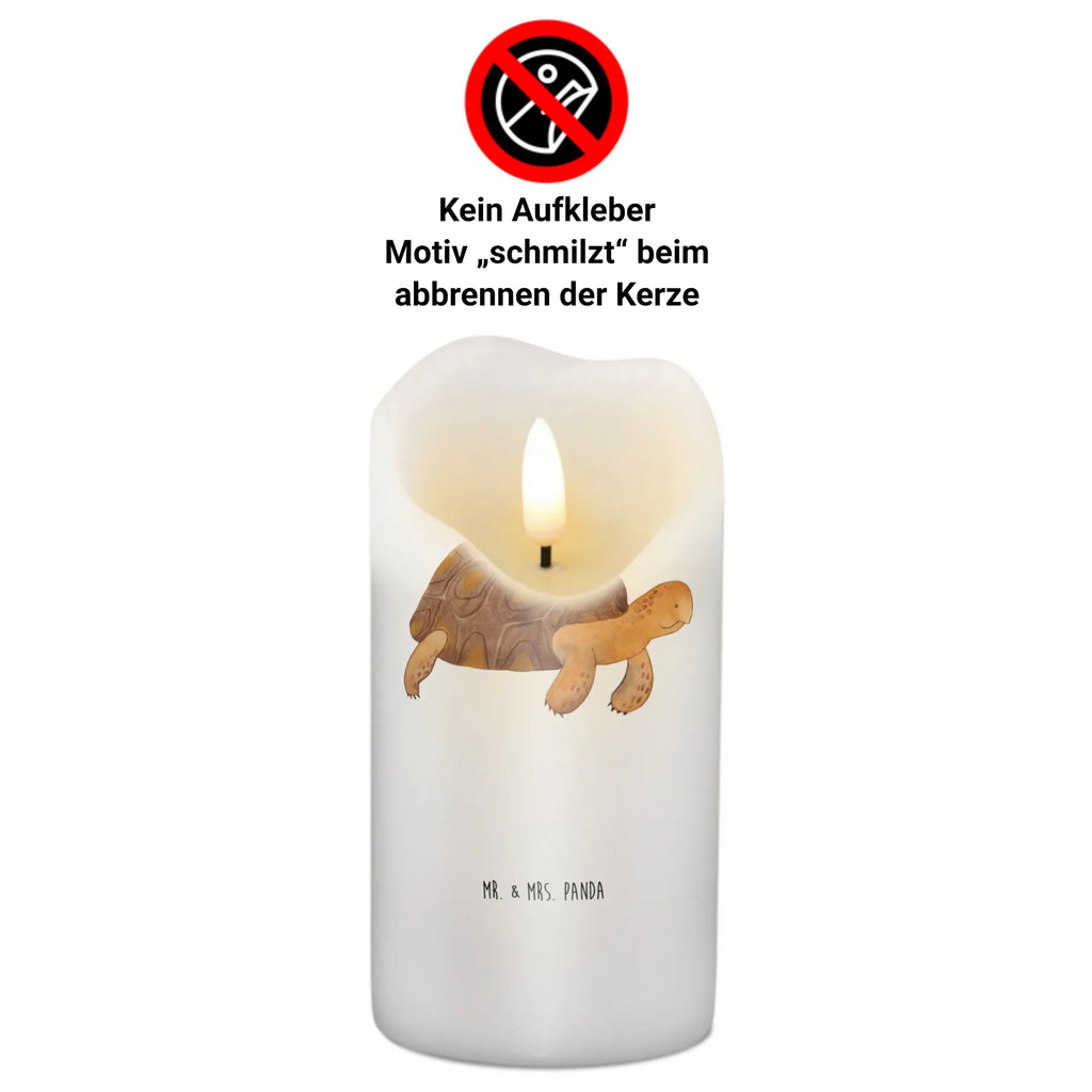 Candle tortoise March Erinnerungslicht, Stumpenkerze, Grosse Kerze, Adventskerze, Blockkerze, Dinnerkerze, Osterkerze, Hochzeitskerze, Bedruckte Kerze, Dekorative Kerze, Erinnerungskerze, Tischkerze, Geburtskerze, Tafelkerze, Dekokerze, Kerze Mit Spruch, Weihnachtskerze, Gartenkerze, Zylinderkerze, Wachskerze, Geburtstagskerze, Wunschkerze, Laternenkerze, Handgemachte Kerze, Schmuckkerze, Kerze Mit Motiv, Kommunionskerze, Urlaub, Meer, Meerestiere, Reiselust, Motivation, Schildkröten, Inspiration, Get Lost, Neustart, Schildkröte, Abenteuer, Lieblingsmensch