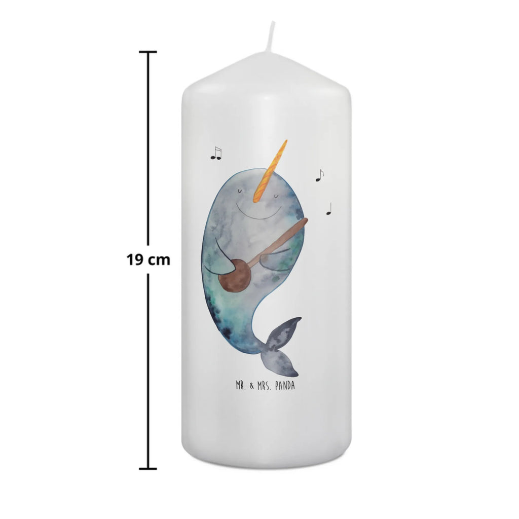 Kerze Narwal Gitarre Kommunionskerze, Tischkerze, Wachskerze, Kerze Mit Spruch, Dekorative Kerze, Kerze Mit Motiv, Tafelkerze, Schmuckkerze, Hochzeitskerze, Dekokerze, Osterkerze, Dinnerkerze, Geburtstagskerze, Erinnerungskerze, Geburtskerze, Stumpenkerze, Grosse Kerze, Gartenkerze, Handgemachte Kerze, Wunschkerze, Bedruckte Kerze, Adventskerze, Erinnerungslicht, Zylinderkerze, Laternenkerze, Weihnachtskerze, Blockkerze, Urlaub, Meer, Meerestiere, Gespräche, Narwal, Tanzen, Gitarre, Frust, Wal, Probleme, Problemlösung