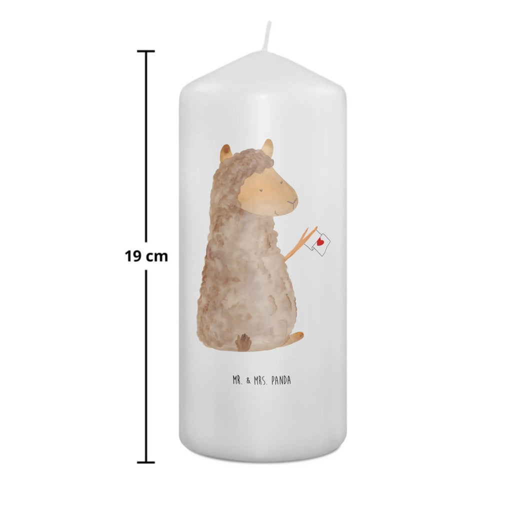 Kerze Alpaka Fahne Stumpenkerze, Weihnachtskerze, Geburtskerze, Bedruckte Kerze, Geburtstagskerze, Erinnerungslicht, Tafelkerze, Kerze Mit Motiv, Grosse Kerze, Schmuckkerze, Wachskerze, Wunschkerze, Dekorative Kerze, Blockkerze, Erinnerungskerze, Hochzeitskerze, Zylinderkerze, Dekokerze, Laternenkerze, Tischkerze, Kommunionskerze, Osterkerze, Handgemachte Kerze, Dinnerkerze, Gartenkerze, Adventskerze, Kerze Mit Spruch, Lama, Alpaka, Alpakas, Lamas, Liebe